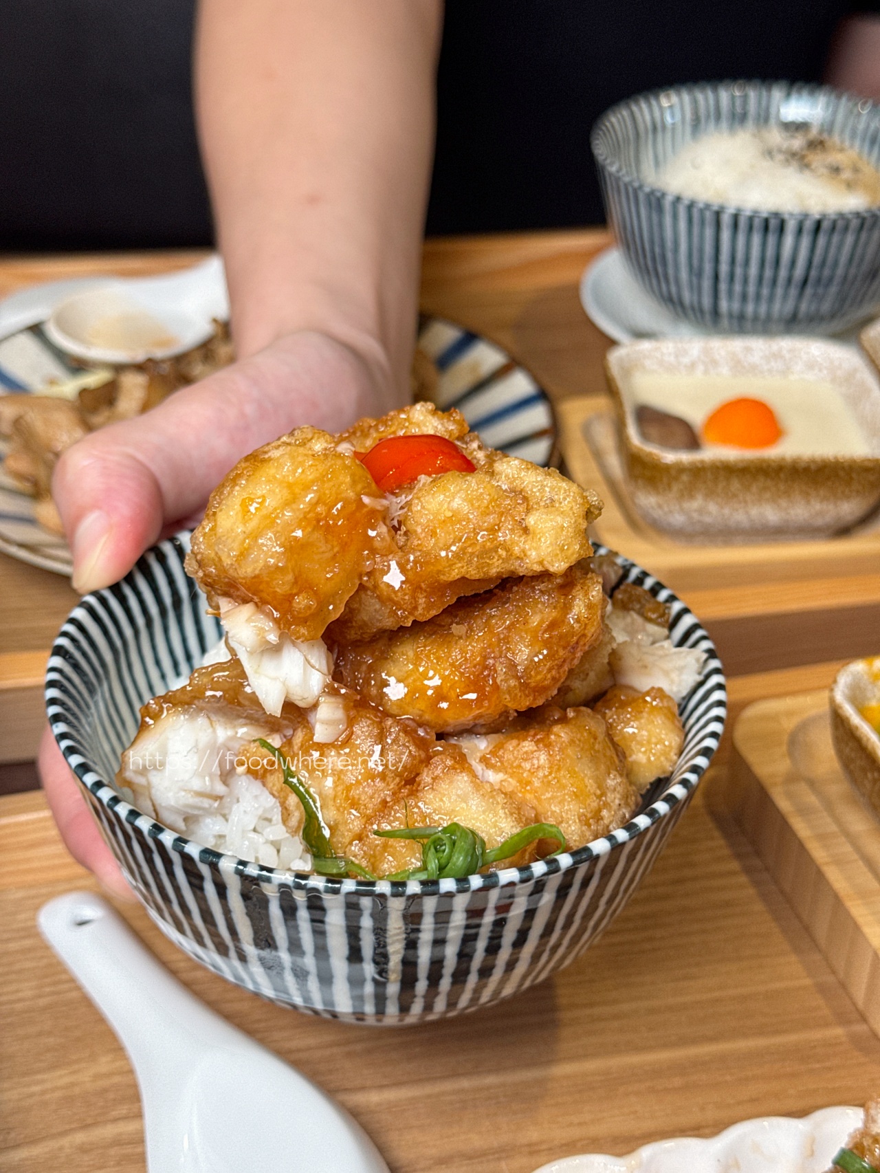 河堤社區也能吃到辦桌等級中式定食《金貴中式料理》糖醋松鼠魚、剝皮辣椒雞湯都驚艷 @高雄美食底對