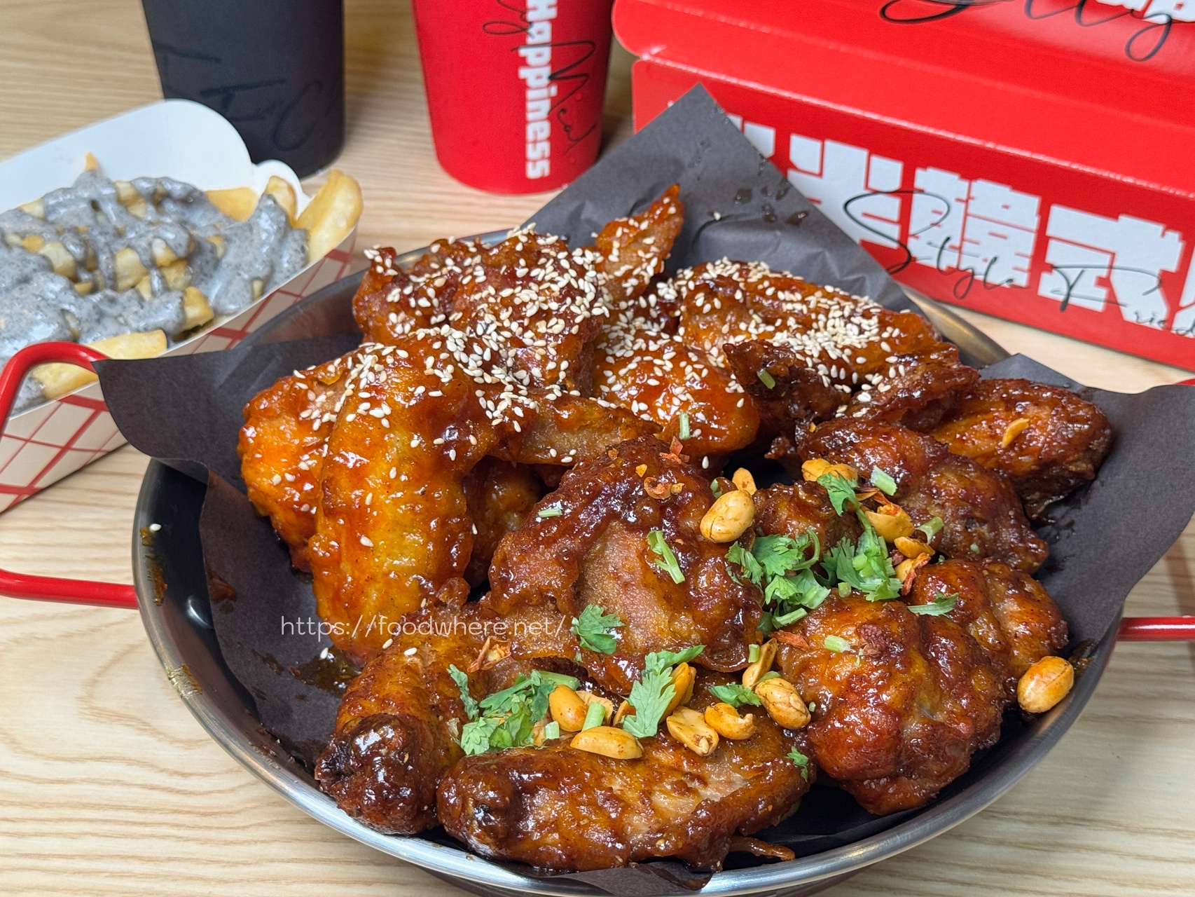 不可能高雄有這麼強的韓式炸雞你還不知道『 火樂雞 FF Chicken』楠梓高人氣炸雞專賣店 @高雄美食底對