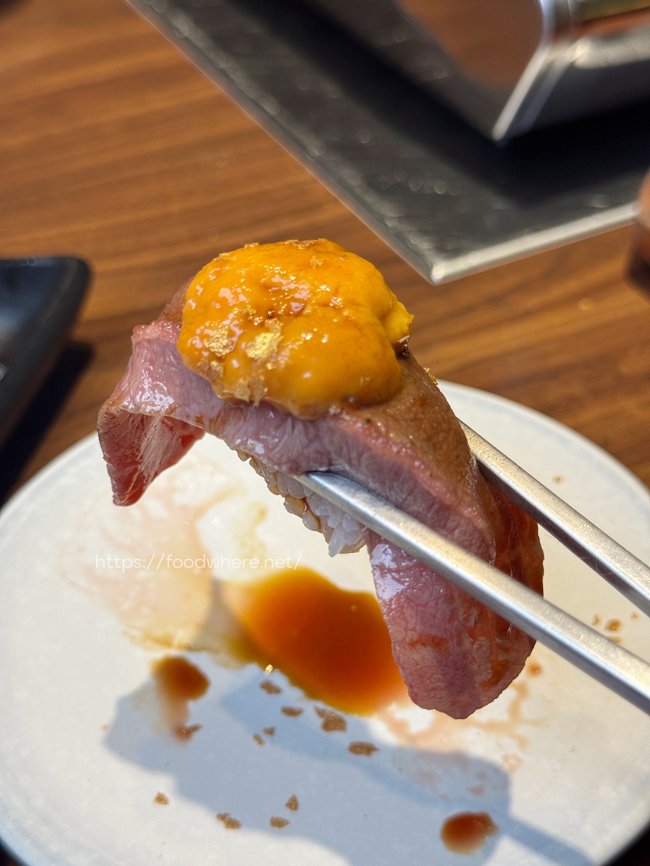 （完整菜單）最強左營燒肉餐酒館《UNCLE SHAWN》專人桌邊代烤，包廂訂位聚餐首選，燒肉、日料、酒水一次到位！ @高雄美食底對