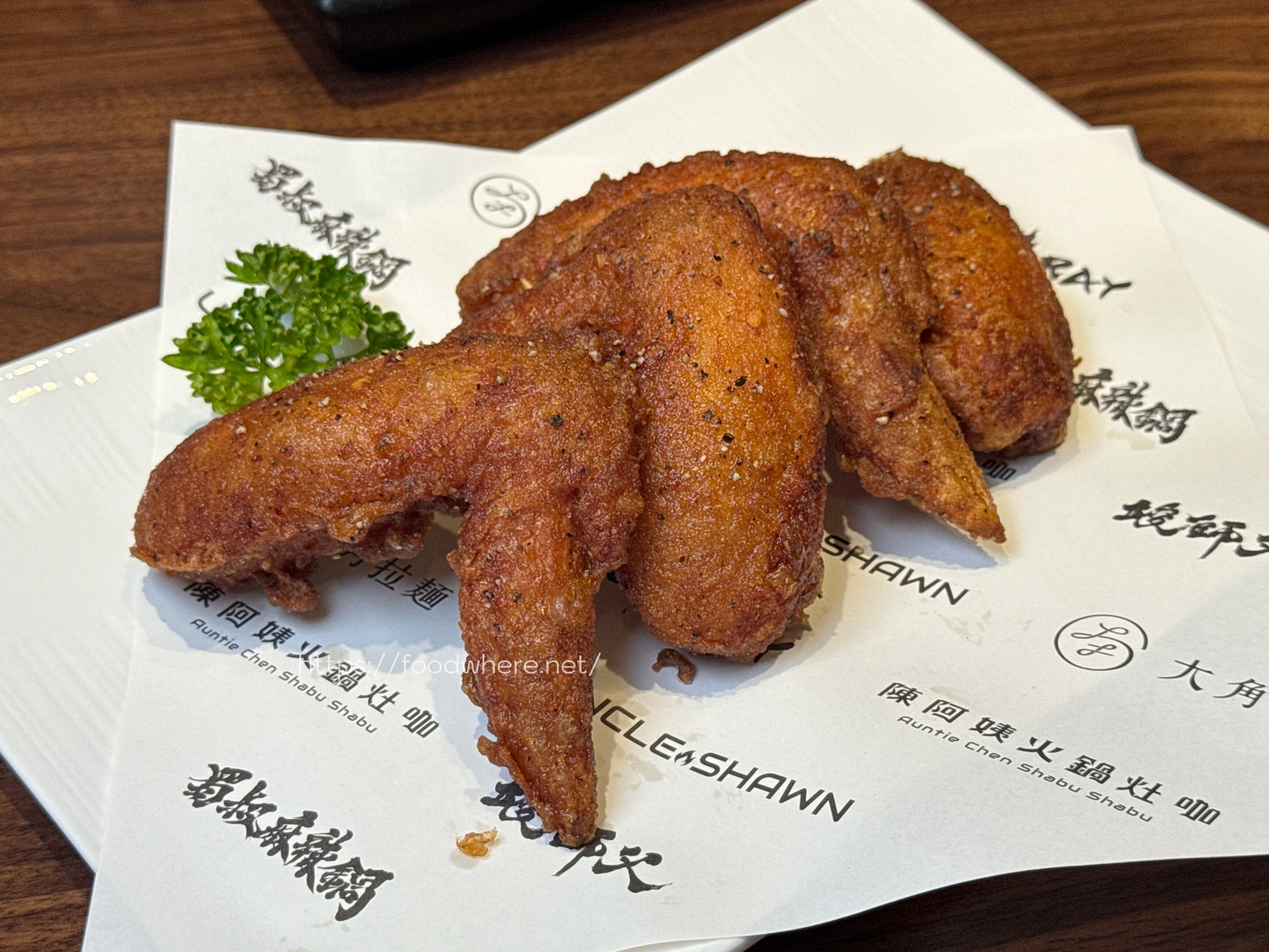 （完整菜單）最強左營燒肉餐酒館《UNCLE SHAWN》專人桌邊代烤，包廂訂位聚餐首選，燒肉、日料、酒水一次到位！ @高雄美食底對