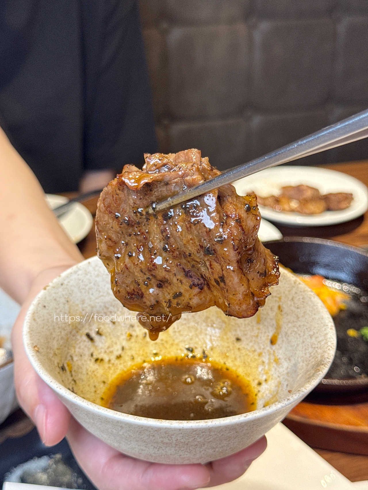 （完整菜單）最強左營燒肉餐酒館《UNCLE SHAWN》專人桌邊代烤，包廂訂位聚餐首選，燒肉、日料、酒水一次到位！ @高雄美食底對