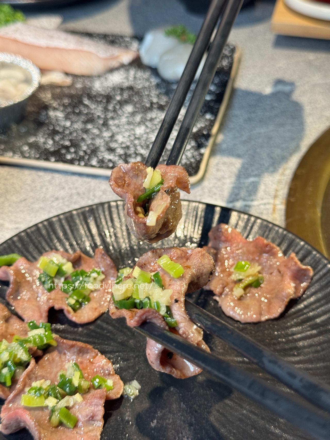 高雄燒肉推薦《艾伶燒肉》日式原木裝潢！苓雅最新套餐燒肉，雙人只要$1680起 @高雄美食底對