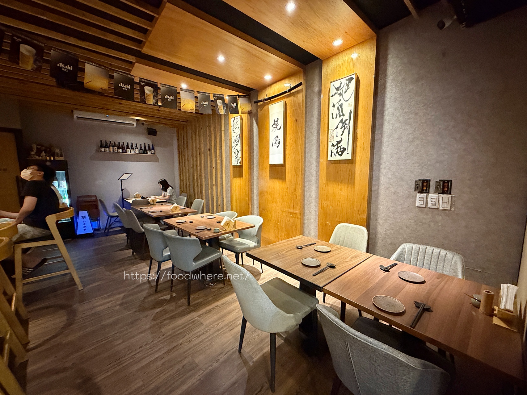 高雄居酒屋推薦，武廟商圈必收口袋名單《醇酒場》人氣爆棚平價居酒屋 @高雄美食底對