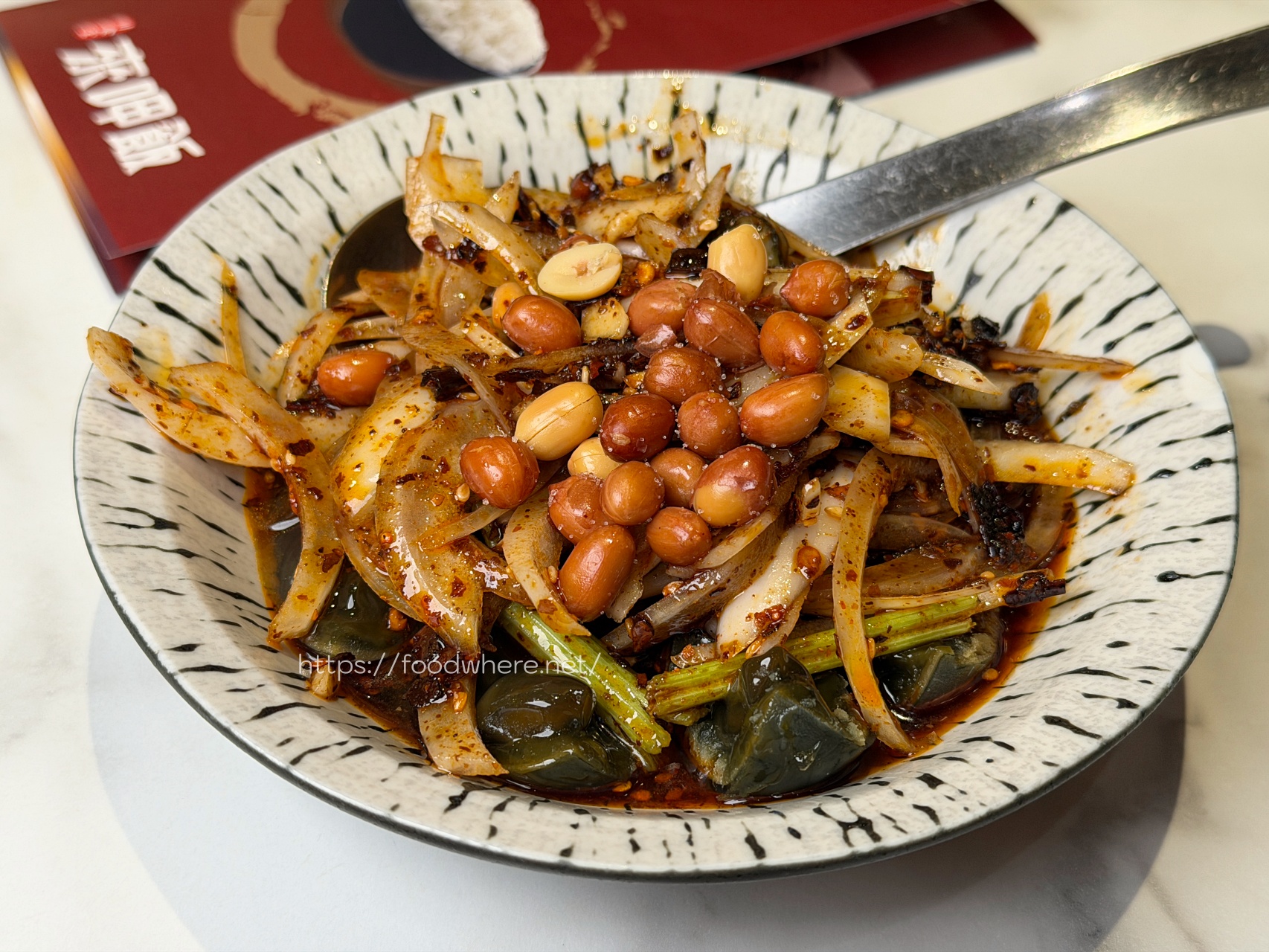高雄必吃川菜！平價卻超有水準的人氣川菜食堂《來呷飯川食堂》 @高雄美食底對