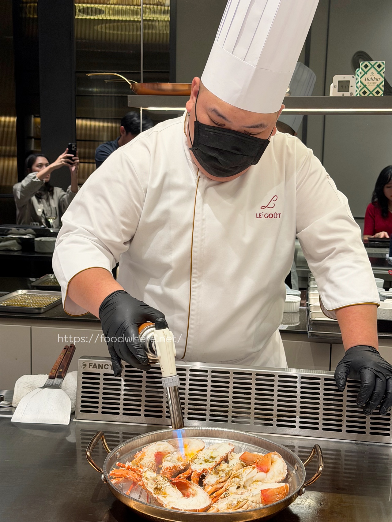 義享天地美食推薦《樂葵法式鐵板燒》日本A5和牛、活體鮑魚、龍蝦、生蠔十道菜只要$1650，秋季彩色開箱，高雄最超值法式鐵板饗宴 @高雄美食底對