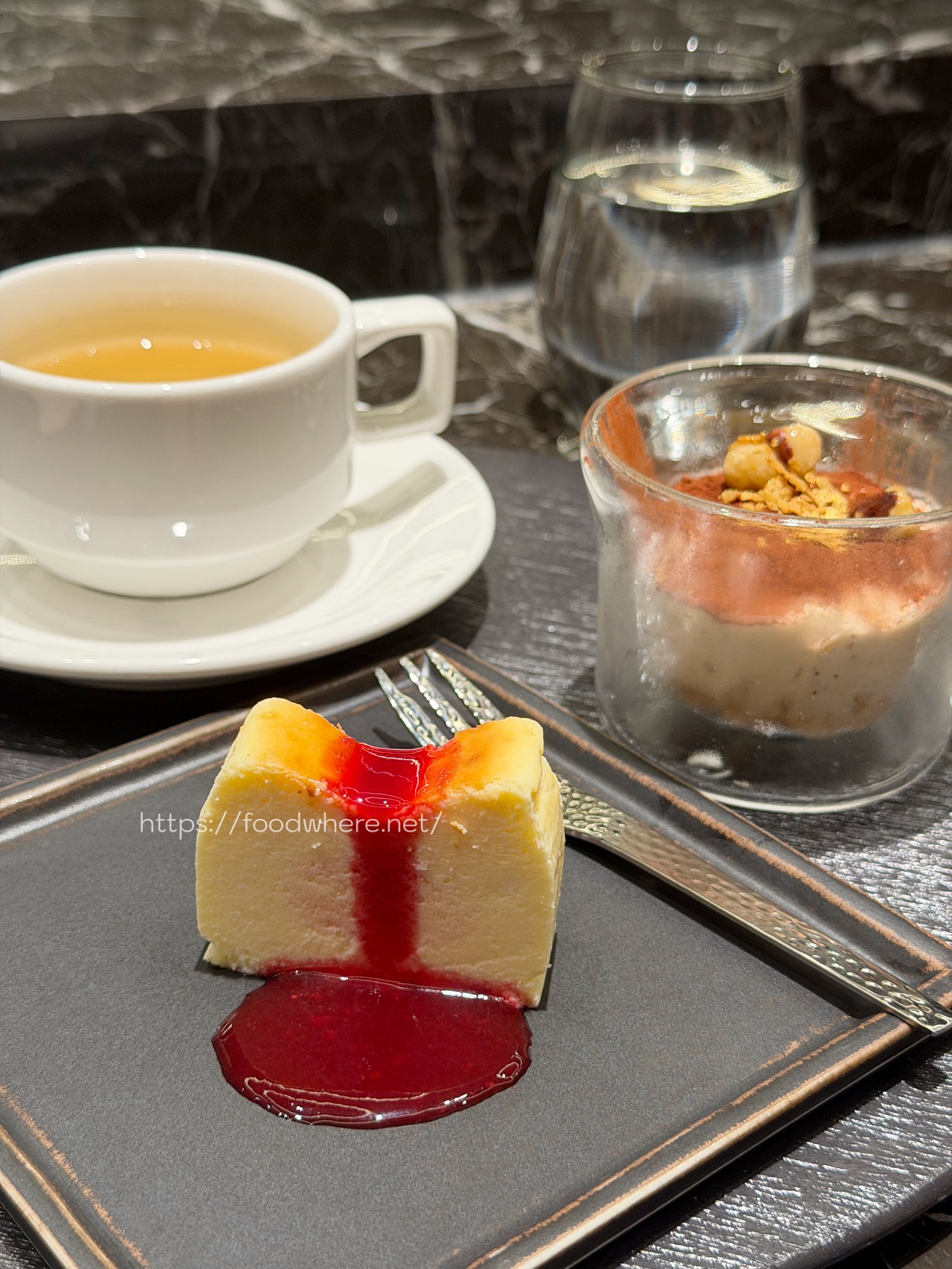 義享天地美食推薦《樂葵法式鐵板燒》日本A5和牛、活體鮑魚、龍蝦、生蠔十道菜只要$1650，秋季彩色開箱，高雄最超值法式鐵板饗宴 @高雄美食底對