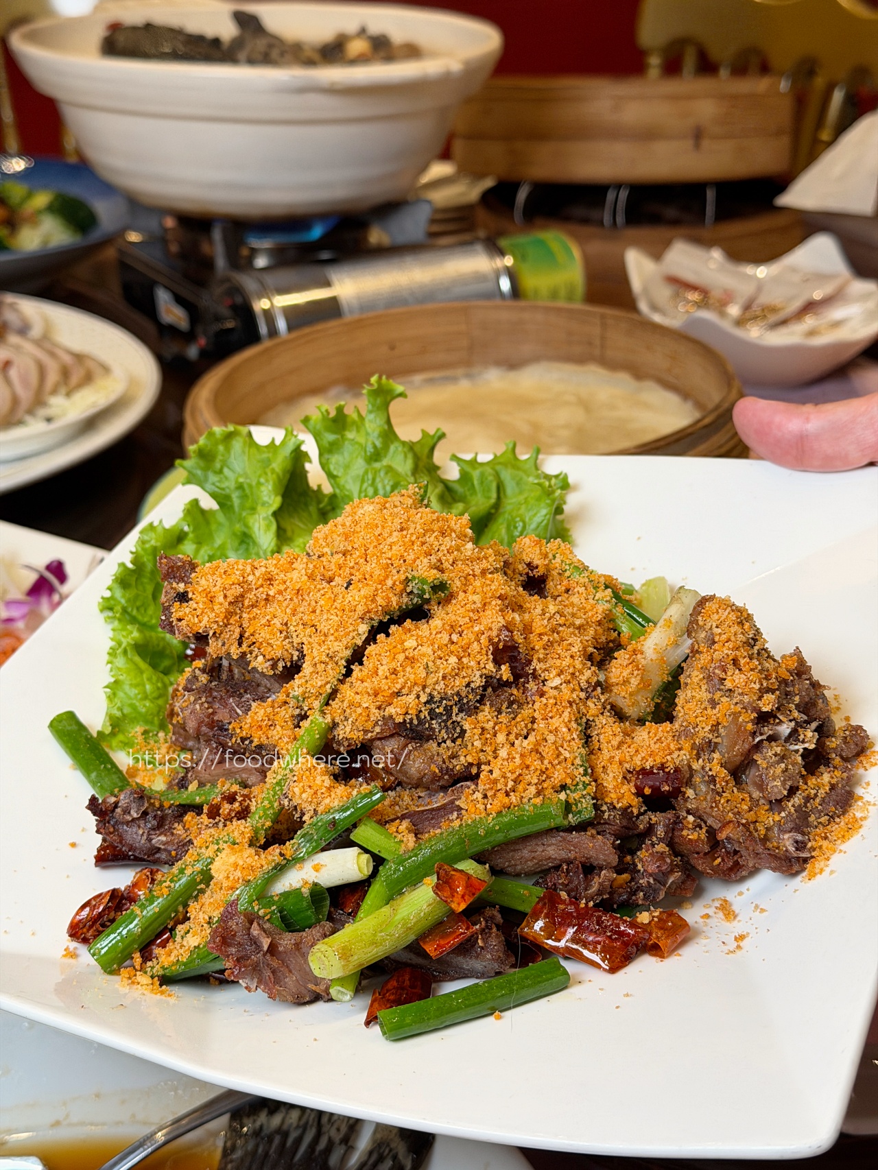 高雄尾牙聚餐推薦《富苑喜宴會館》片皮鴨二吃太驚艷！滿滿港味桌菜讓人吃到意猶未盡 @高雄美食底對