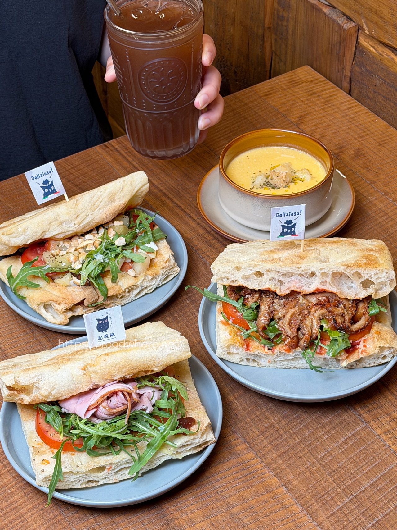 高雄也能吃到道地托斯卡納扁麵包《記義·歐義式三明治》高雄輕食三明治推薦 @高雄美食底對