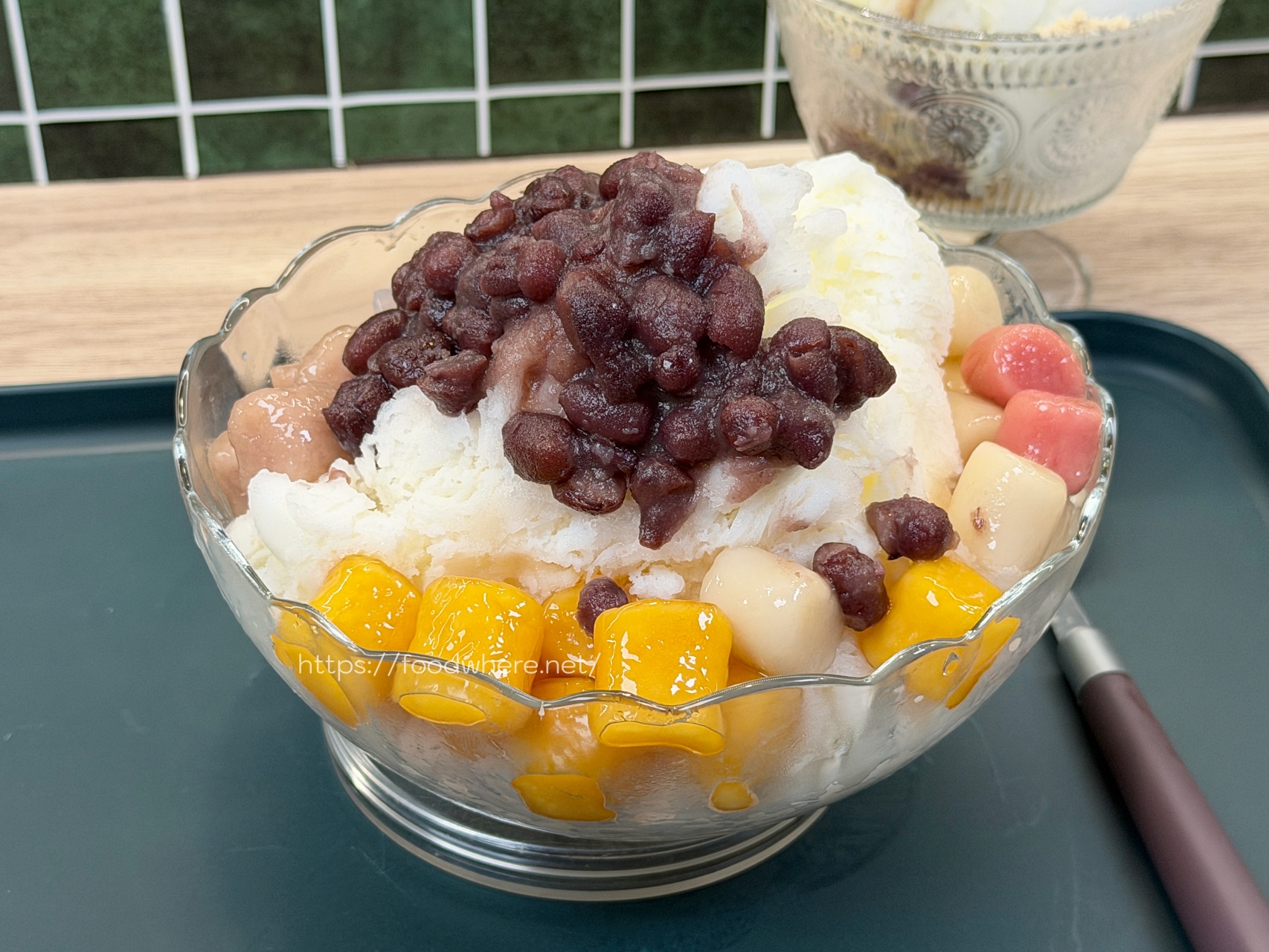 （有菜單）高雄巷弄裡的懷舊系冰果室《巷口日和》鍋燒意麵、香蕉冰紅茶、雪花冰、香蕉清冰一次滿足 @高雄美食底對