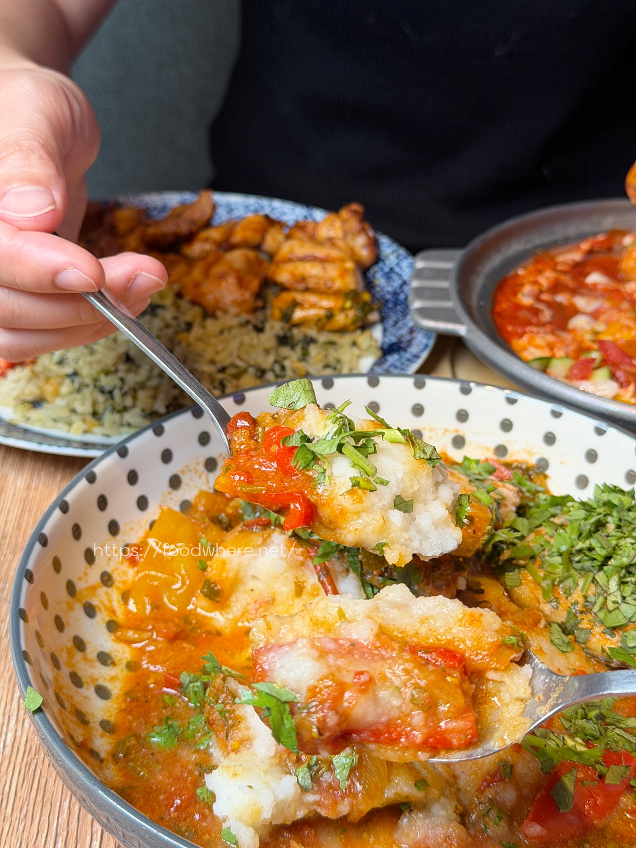 (有放菜單)瑞豐夜市附近異國料理!難得的以色列料理《LORACORLO》鷹嘴豆泥、番茄燉蛋 @高雄美食底對 (有放菜單)瑞豐夜市附近異國料理!難得的以色列料理《LORACORLO》鷹嘴豆泥、番茄燉蛋 @高雄美食底對