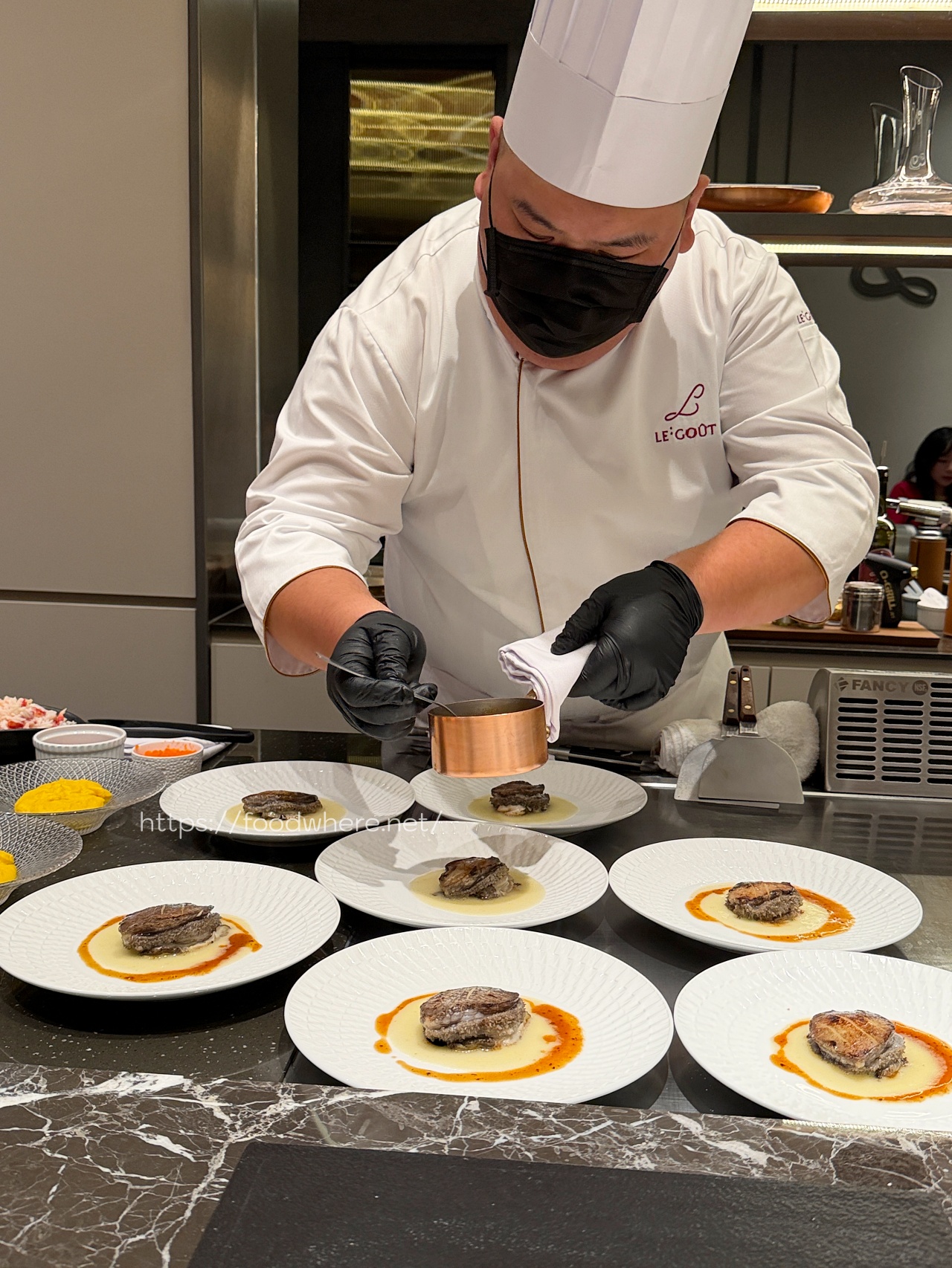 義享天地美食推薦《樂葵法式鐵板燒》日本A5和牛、活體鮑魚、龍蝦、生蠔十道菜只要$1650，秋季彩色開箱，高雄最超值法式鐵板饗宴 @高雄美食底對