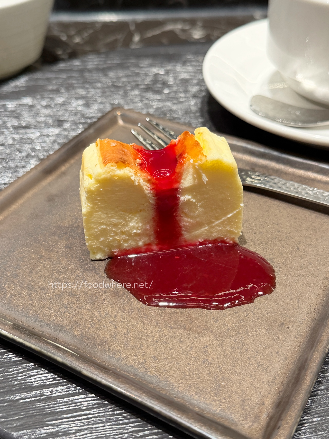 義享天地美食推薦《樂葵法式鐵板燒》日本A5和牛、活體鮑魚、龍蝦、生蠔十道菜只要$1650，秋季彩色開箱，高雄最超值法式鐵板饗宴 @高雄美食底對