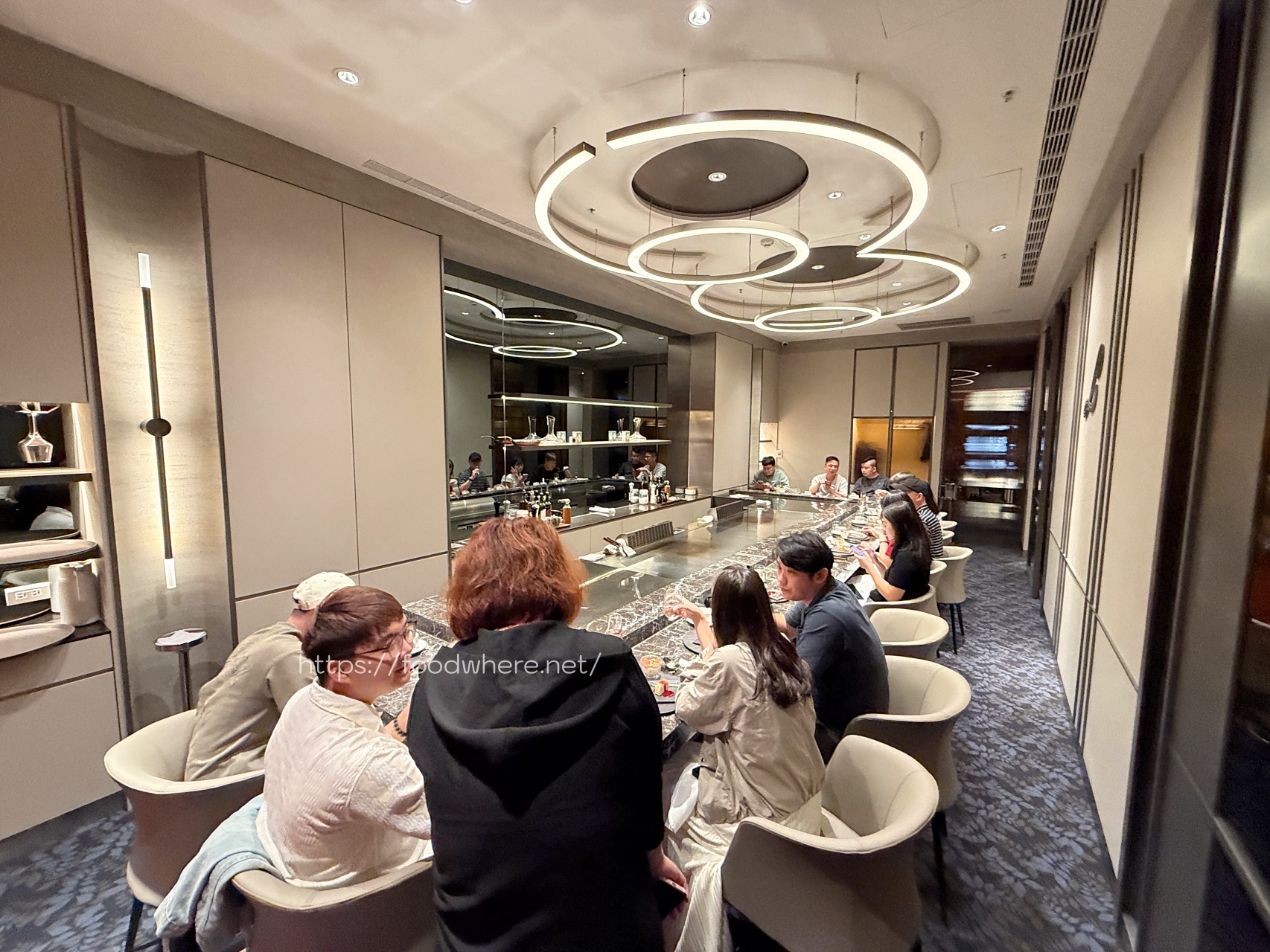 義享天地美食推薦《樂葵法式鐵板燒》日本A5和牛、活體鮑魚、龍蝦、生蠔十道菜只要$1650，秋季彩色開箱，高雄最超值法式鐵板饗宴 @高雄美食底對