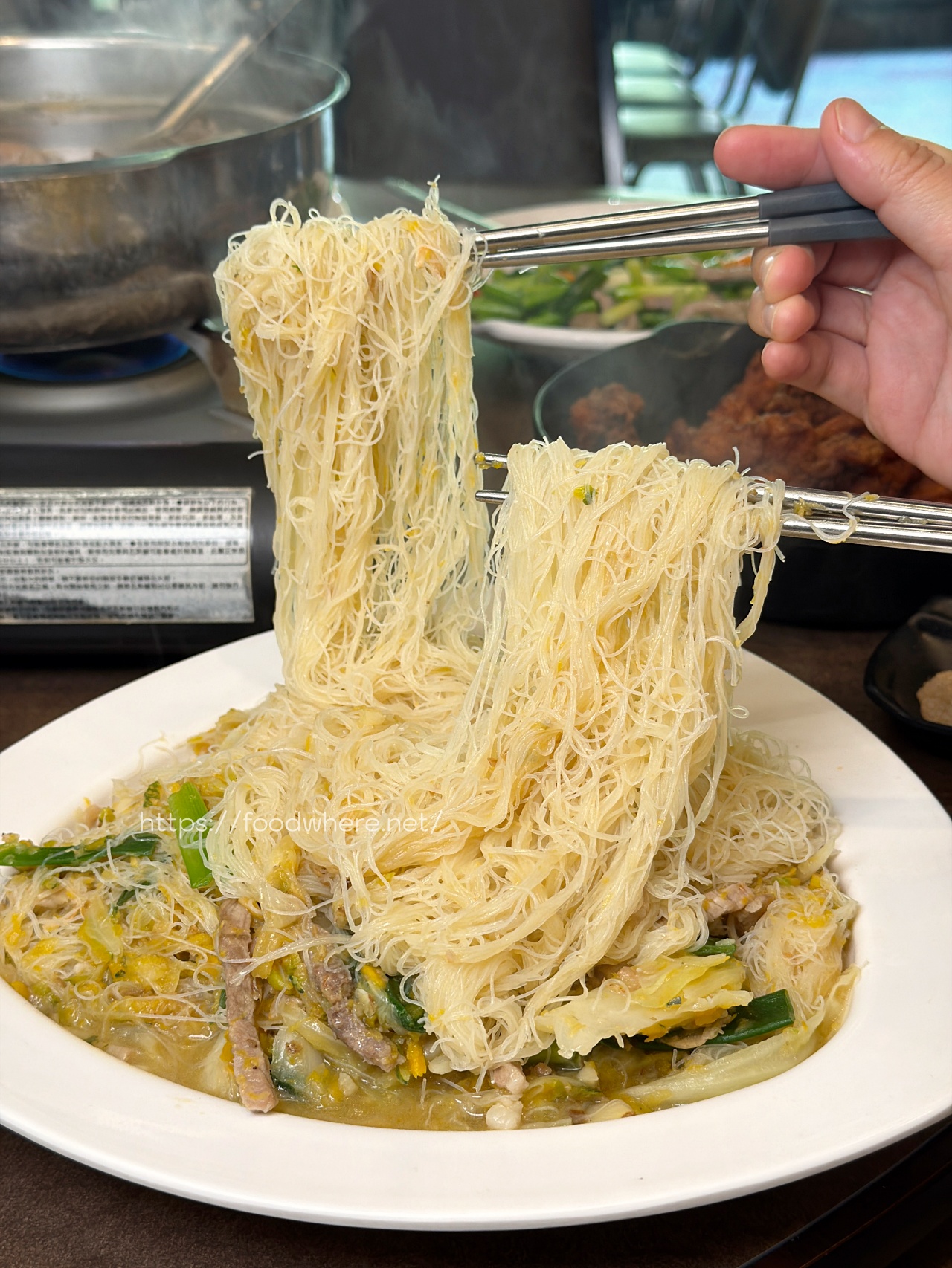 （有放菜單）高雄大社美食《霖園土雞城》觀音山下的人氣土雞城！烏骨鹽焗雞、豆乳雞、拔絲地瓜超驚豔 @高雄美食底對