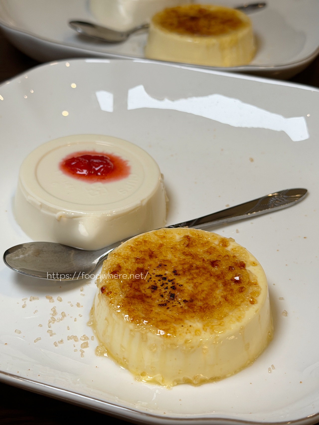 【高雄楠梓】四目食堂｜唐揚雞太犯規！220元定食還附雙甜點的高CP值日式小食堂 @高雄美食底對