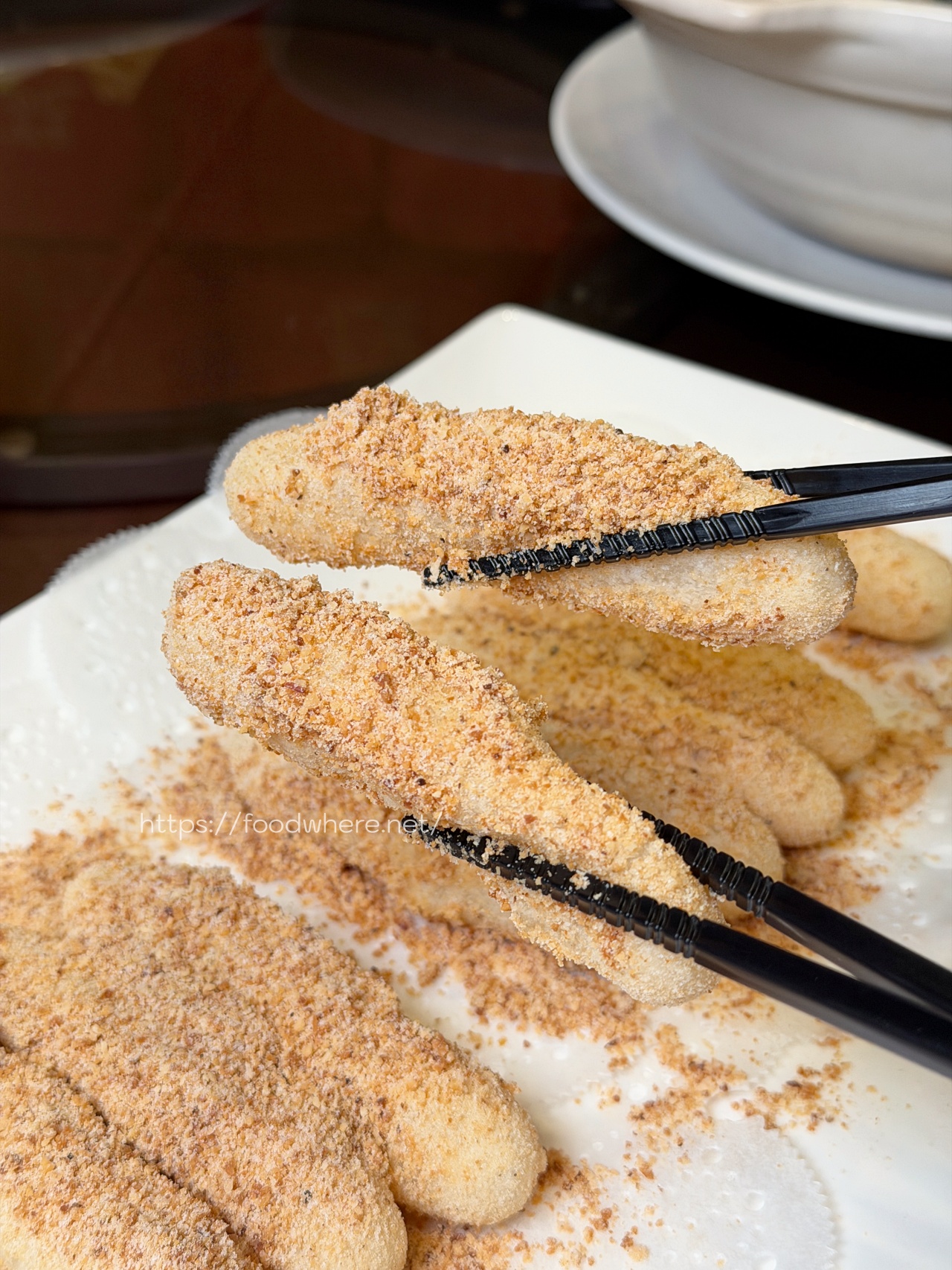 連吃三年高雄外帶年菜！《富苑》萬元不到外帶年菜，經典照燒豬肋排強勢回歸，10人份八道菜CP值爆棚！ @高雄美食底對