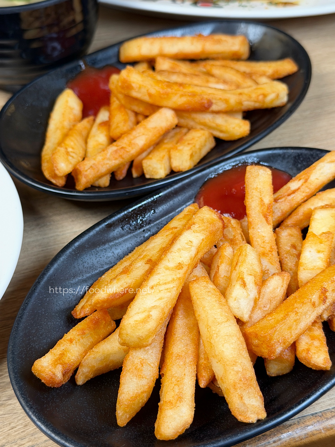 （有放菜單）日本「神田咖哩大賽」冠軍《日乃屋咖哩》正式進駐高雄漢神巨蛋B1！ @高雄美食底對