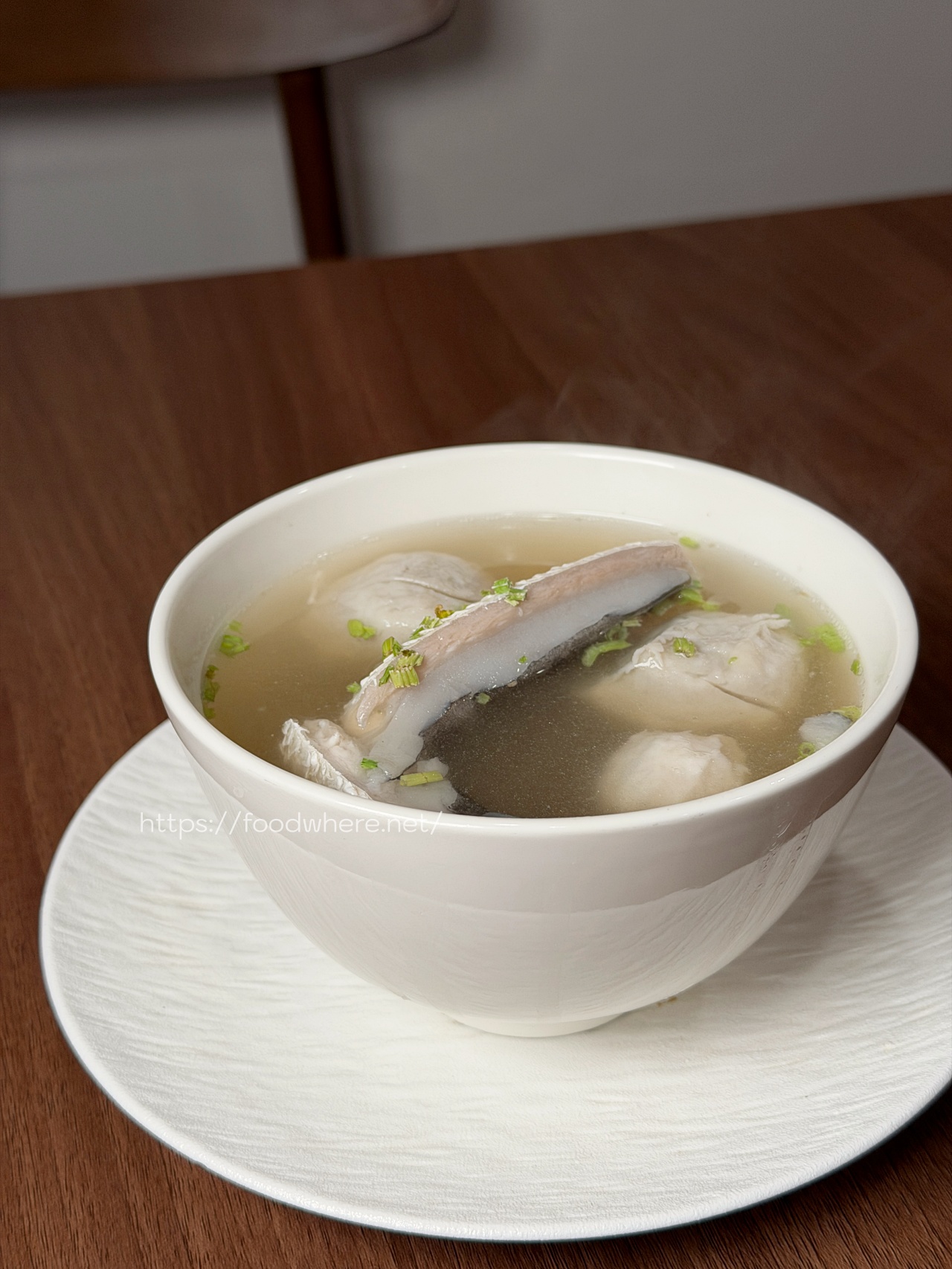 老潮派台灣麵食館（文龍東店）｜高雄鳳山必吃蒜蝦拌麵、炙燒龍蝦蟹膏拌麵（有菜單） @高雄美食底對