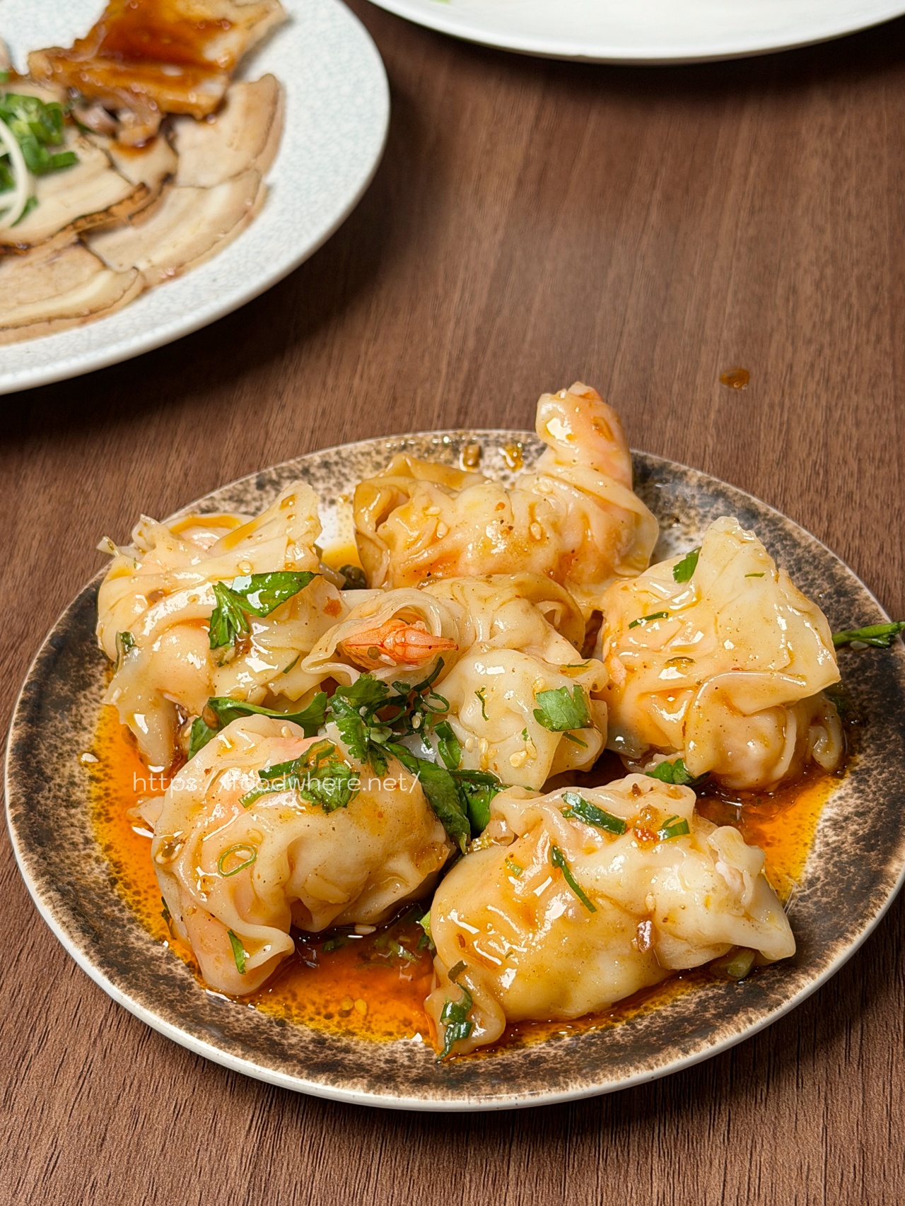 老潮派台灣麵食館（文龍東店）｜高雄鳳山必吃蒜蝦拌麵、炙燒龍蝦蟹膏拌麵（有菜單） @高雄美食底對