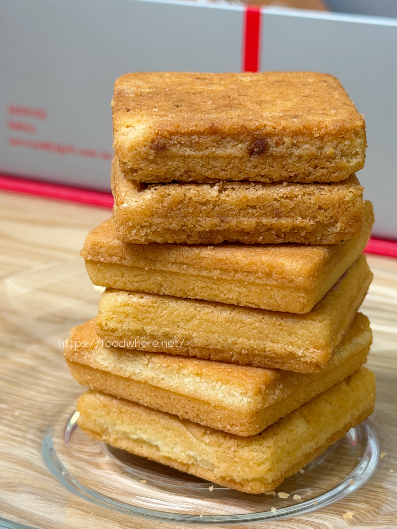 高雄伴手禮盒推薦《簡單李體驗店》人氣奶油夾心餅 × 現烤試吃真的超大方！馬年限定禮盒開箱｜ @高雄美食底對