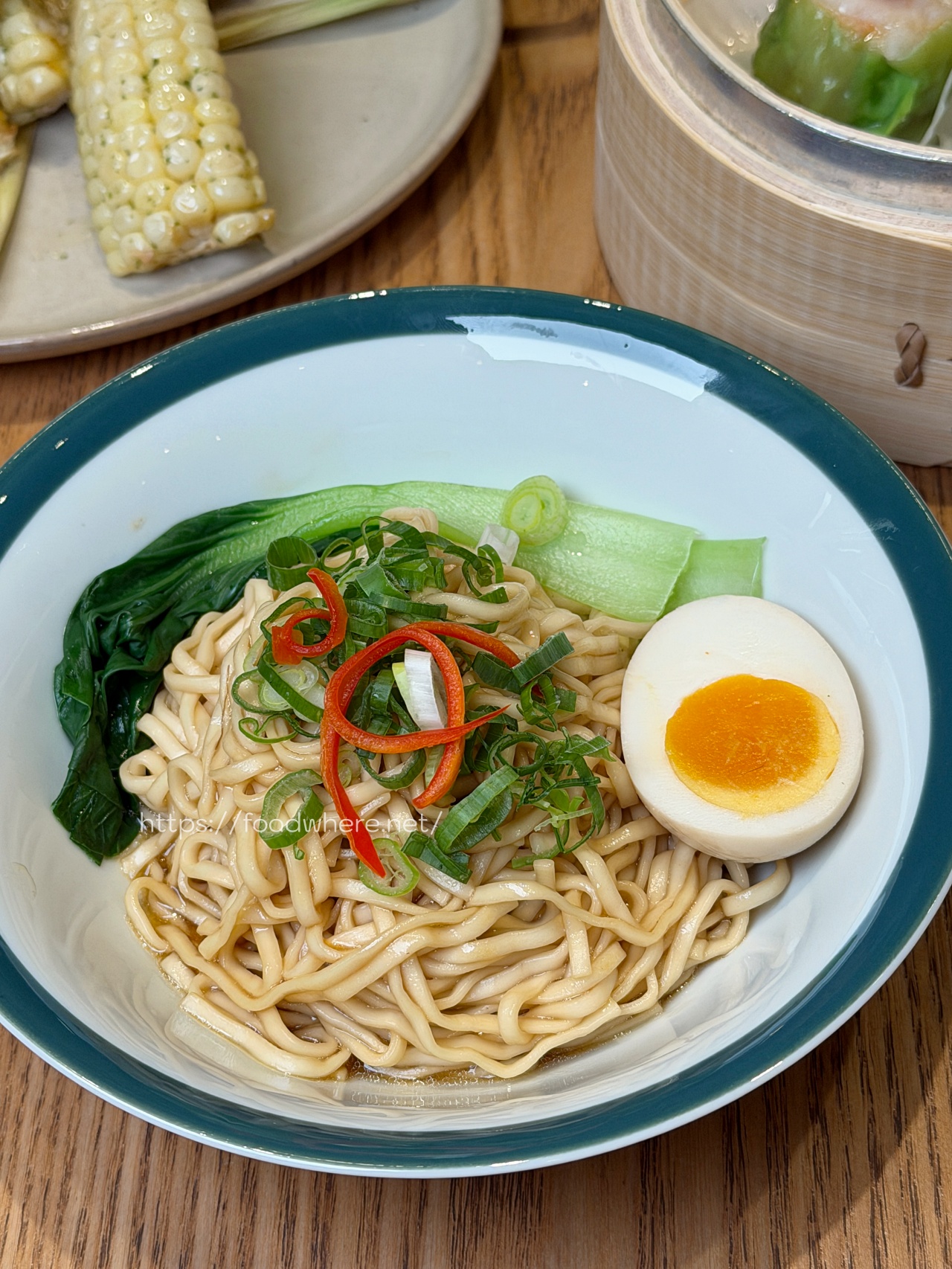 高雄聚餐最新推薦《奧比沐 Albe.mu》宵夜也能吃到高水準的料理與果茶、咖啡 @高雄美食底對