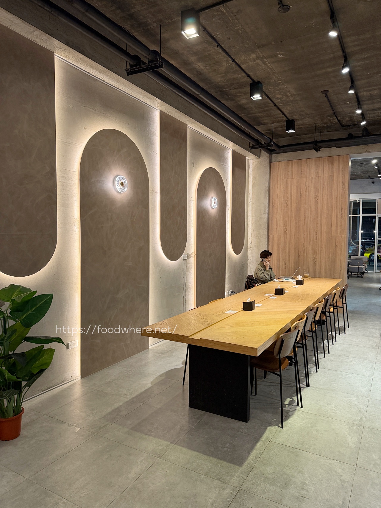 高雄聚餐最新推薦《奧比沐 Albe.mu》宵夜也能吃到高水準的料理與果茶、咖啡 @高雄美食底對 高雄聚餐最新推薦《奧比沐 Albe.mu》宵夜也能吃到高水準的料理與果茶、咖啡 @高雄美食底對