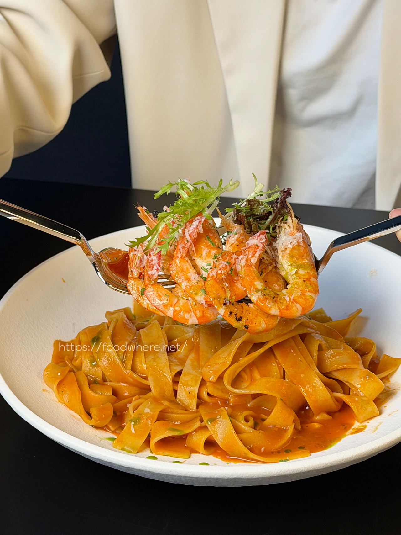 高雄左營新開幕《墨 More Pasta》高雄義大利麵、排餐、早午餐推薦 @高雄美食底對