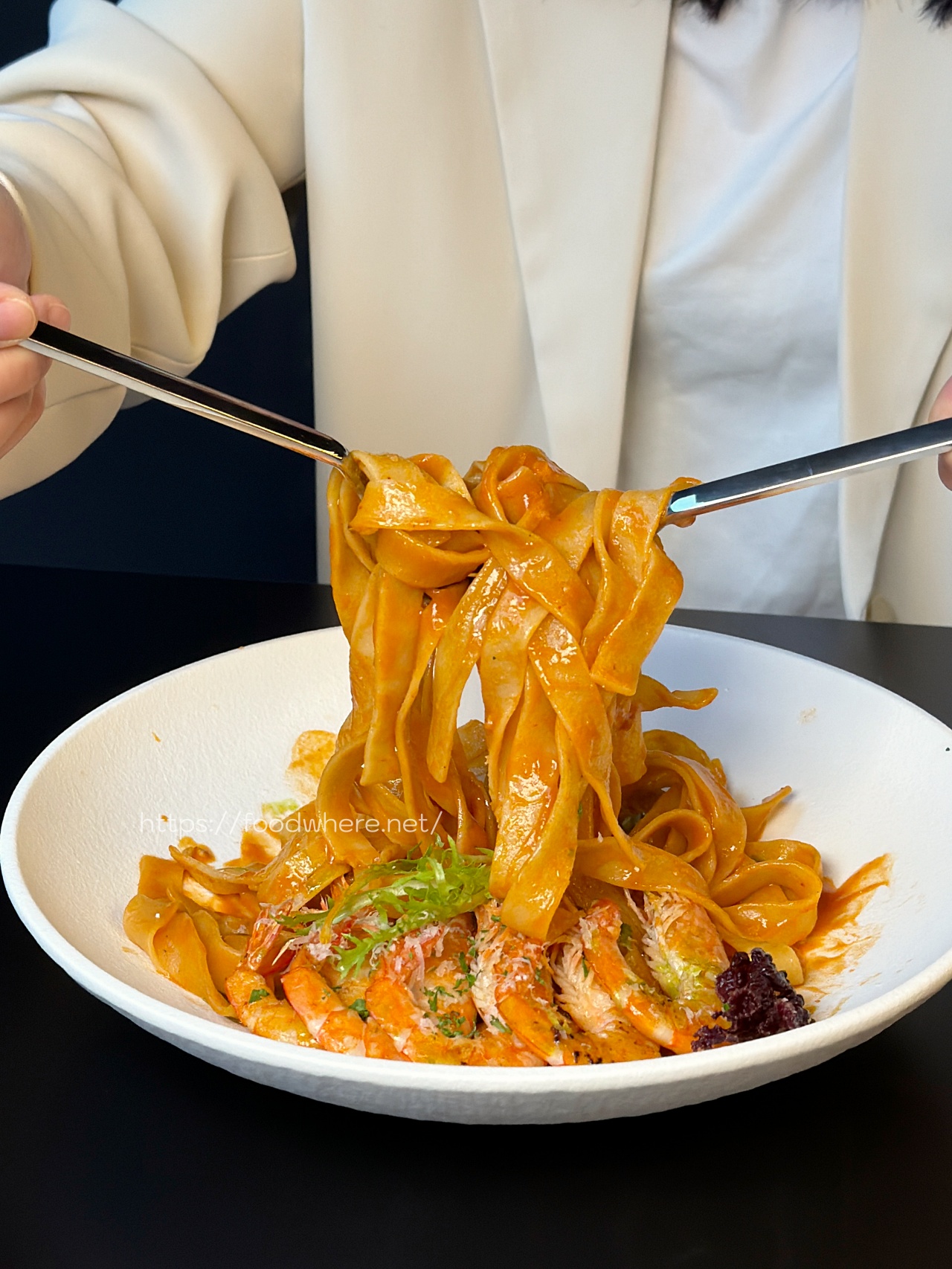 高雄左營新開幕《墨 More Pasta》高雄義大利麵、排餐、早午餐推薦 @高雄美食底對