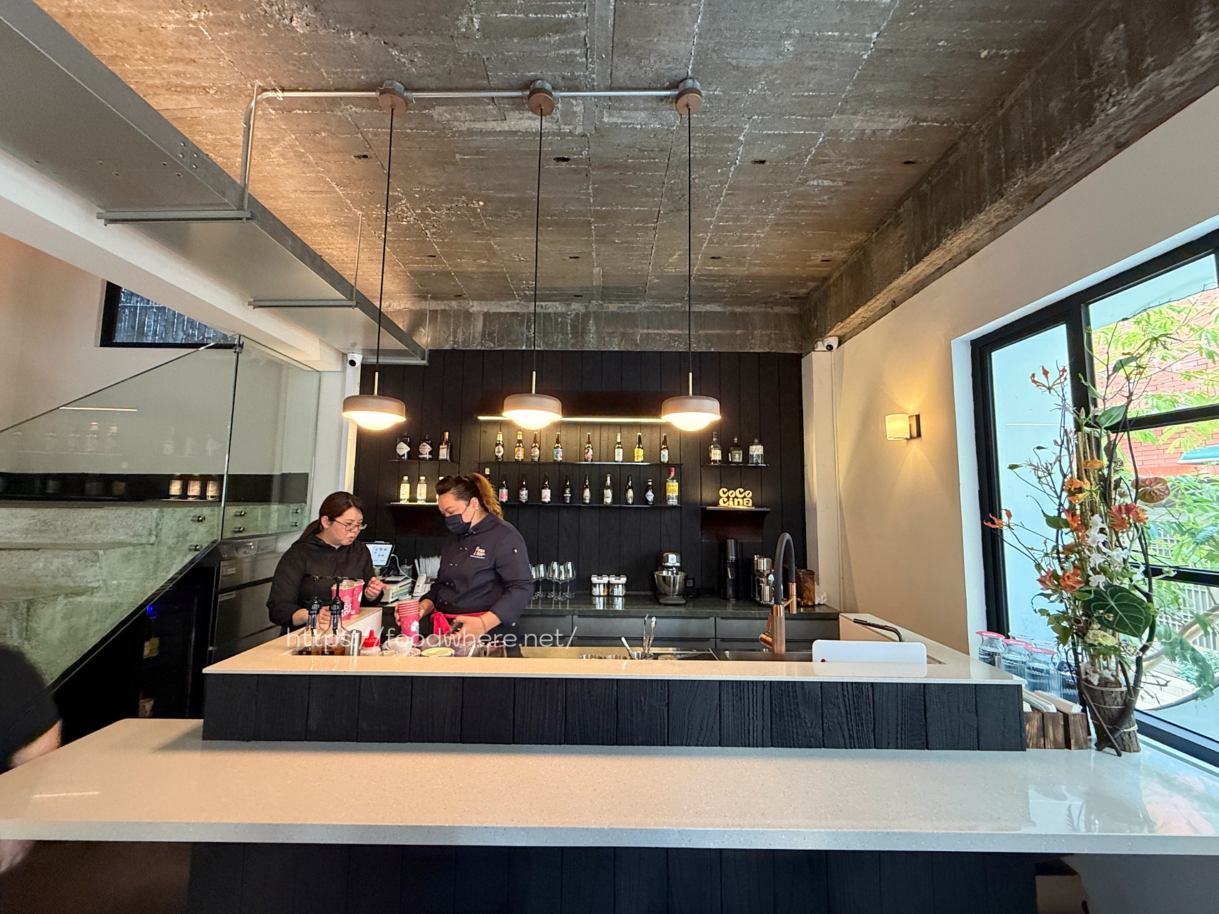 高雄美食鹽埕老屋裡的海洋饗宴《Cococina Bistro》從水產到餐酒館的極致鮮味創意 @高雄美食底對