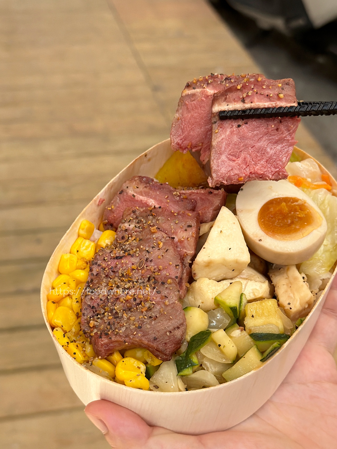 （有菜單）《杉盒便當製所》高雄六合，雙主菜便當天花板！回不去的好滋味，每一口都超有誠意！ @高雄美食底對