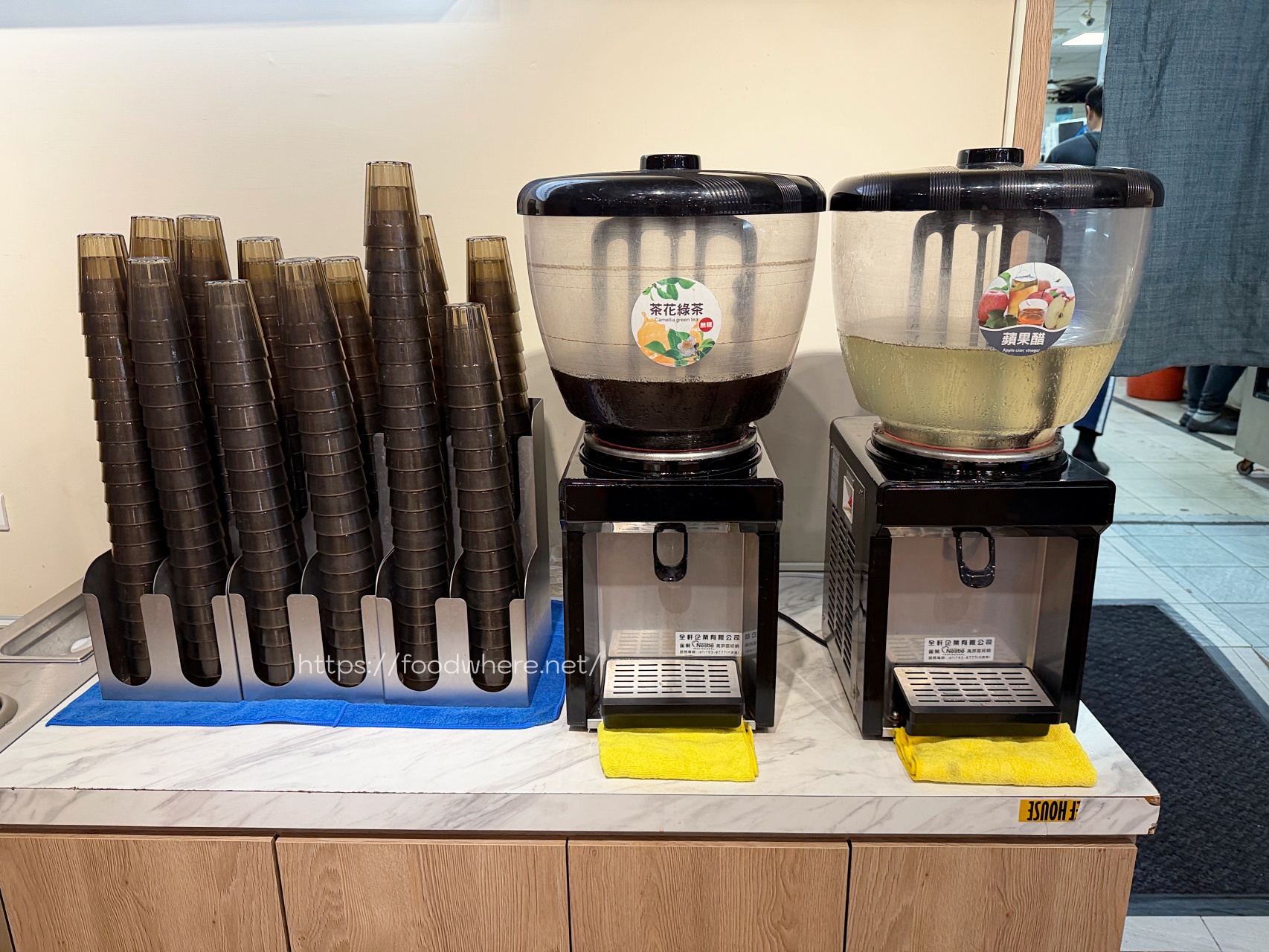 太浮誇!《牛室炙燒牛排》(自由店)自助吧吃到飽!現做Pizza、麻辣鴨血、港點樣樣有,排餐還沒上就飽一輪!七週年優惠必衝! @高雄美食底對 太浮誇!《牛室炙燒牛排》(自由店)自助吧吃到飽!現做Pizza、麻辣鴨血、港點樣樣有,排餐還沒上就飽一輪!七週年優惠必衝! @高雄美食底對