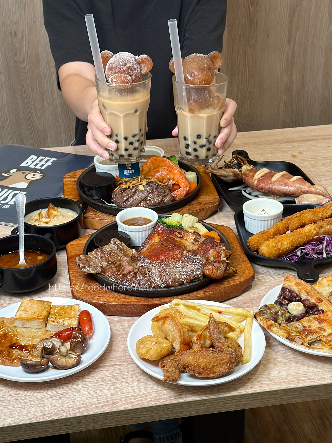 太浮誇!《牛室炙燒牛排》(自由店)自助吧吃到飽!現做Pizza、麻辣鴨血、港點樣樣有,排餐還沒上就飽一輪!七週年優惠必衝! @高雄美食底對 太浮誇!《牛室炙燒牛排》(自由店)自助吧吃到飽!現做Pizza、麻辣鴨血、港點樣樣有,排餐還沒上就飽一輪!七週年優惠必衝! @高雄美食底對