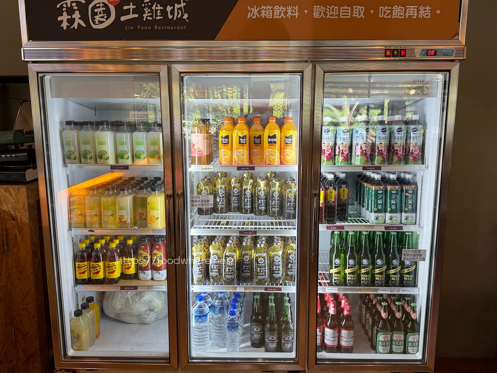 （有放菜單）高雄大社美食《霖園土雞城》觀音山下的人氣土雞城！烏骨鹽焗雞、豆乳雞、拔絲地瓜超驚豔 @高雄美食底對