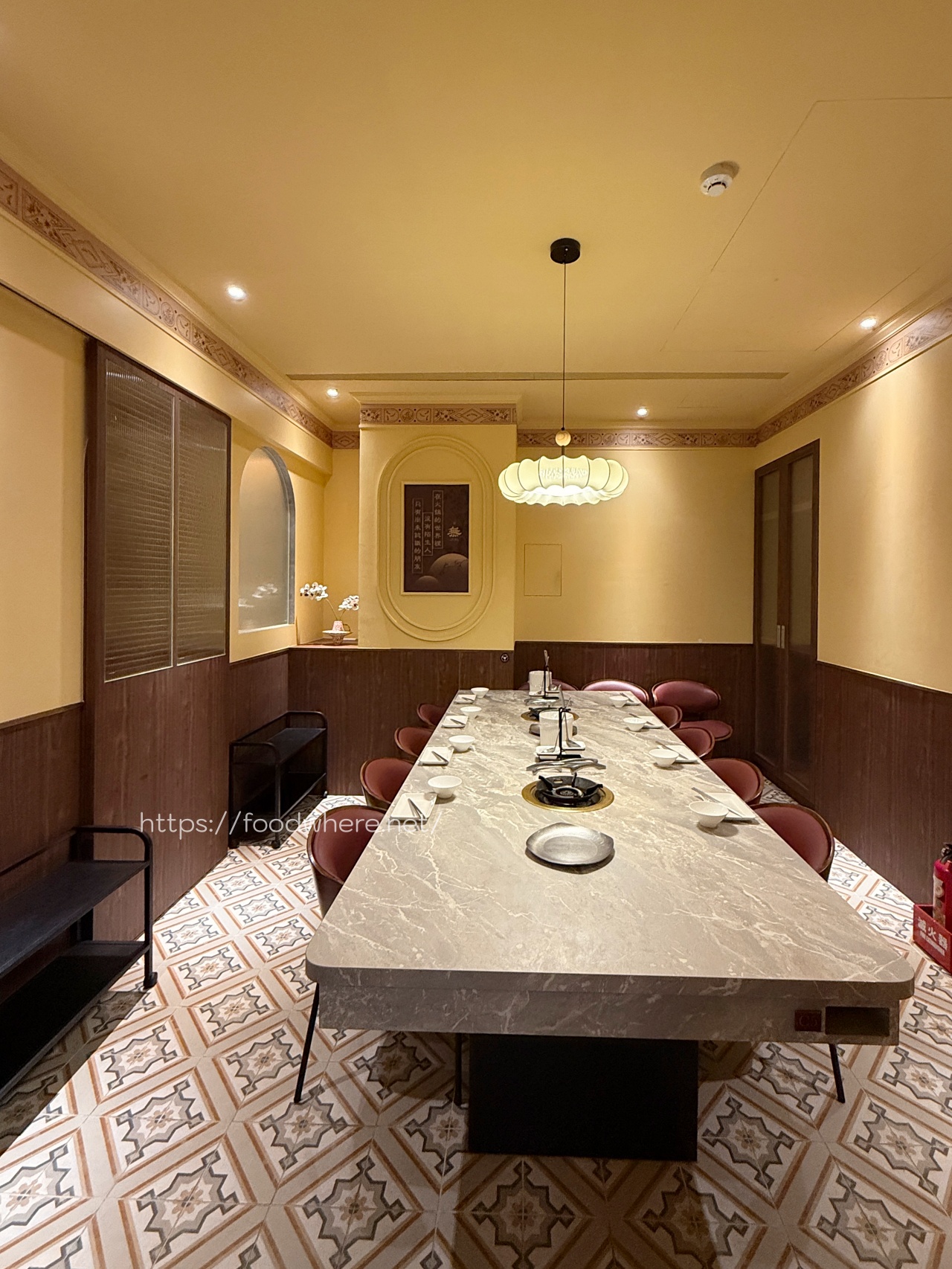 高雄鍋物推薦《無同麻辣鍋物》慶生首選鍋物餐廳 超強麻奶鍋&#038;無花果鍋 @高雄美食底對