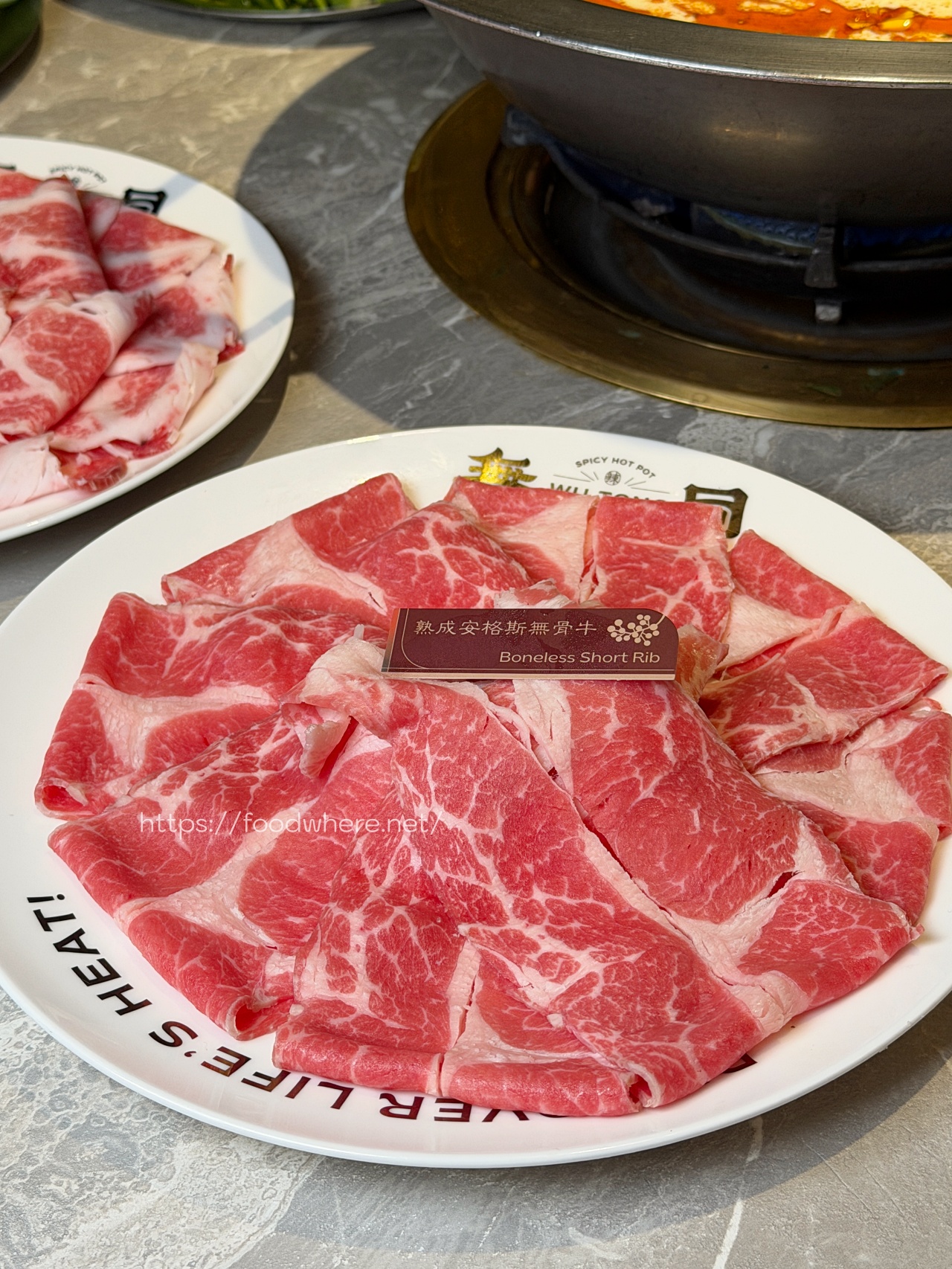 高雄鍋物推薦《無同麻辣鍋物》慶生首選鍋物餐廳 超強麻奶鍋&#038;無花果鍋 @高雄美食底對