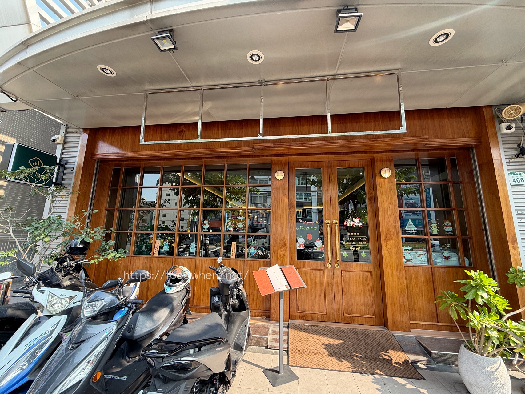 文山特區新開幕質感茶館《心悅食茶》中式功夫菜、排骨炒飯、甜點飲料一次到位 @高雄美食底對