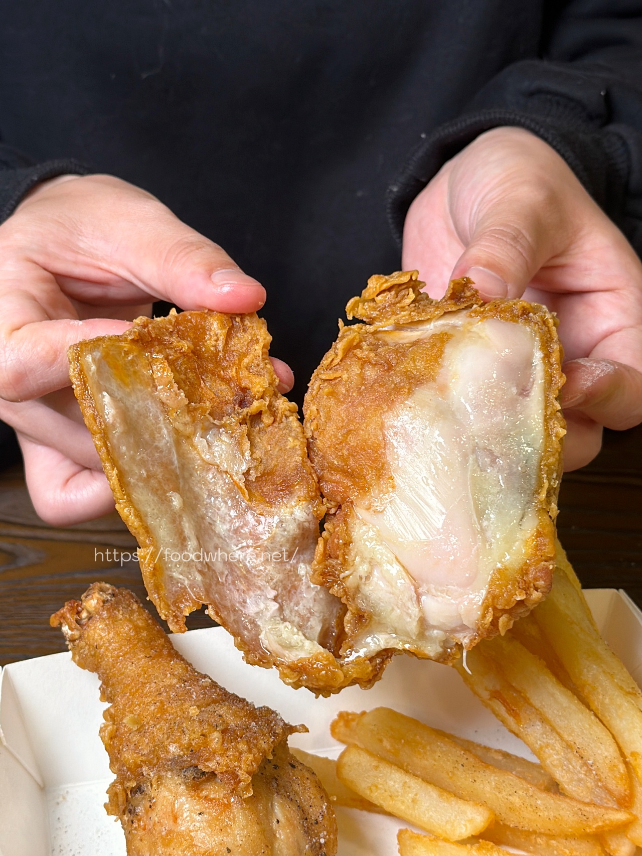 高雄炸雞控必收《明福館速食店》炸雞薄皮多汁、蚵仔麵線爆料實在 @高雄美食底對 高雄炸雞控必收《明福館速食店》炸雞薄皮多汁、蚵仔麵線爆料實在 @高雄美食底對