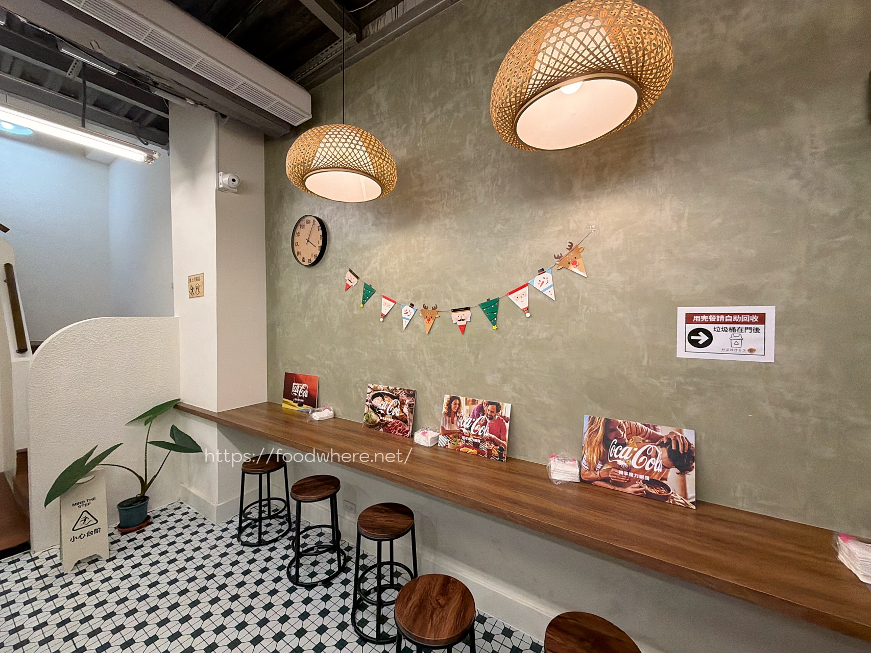 高雄炸雞控必收《明福館速食店》炸雞薄皮多汁、蚵仔麵線爆料實在 @高雄美食底對