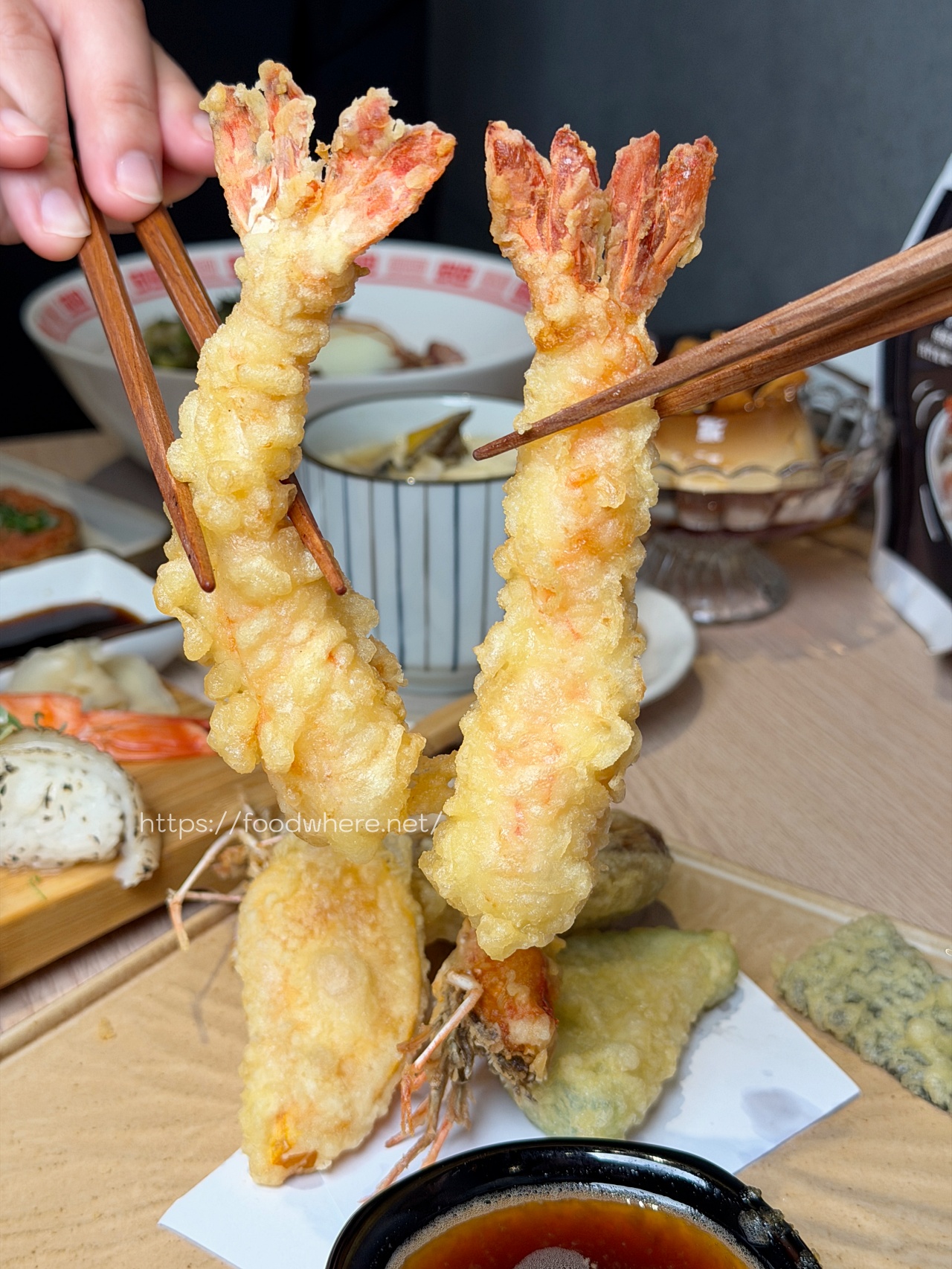 高雄超強海鮮丼推薦《禾翰壽司》一吃必無限回訪,連甜點都強到沒朋友 @高雄美食底對 高雄超強海鮮丼推薦《禾翰壽司》一吃必無限回訪,連甜點都強到沒朋友 @高雄美食底對