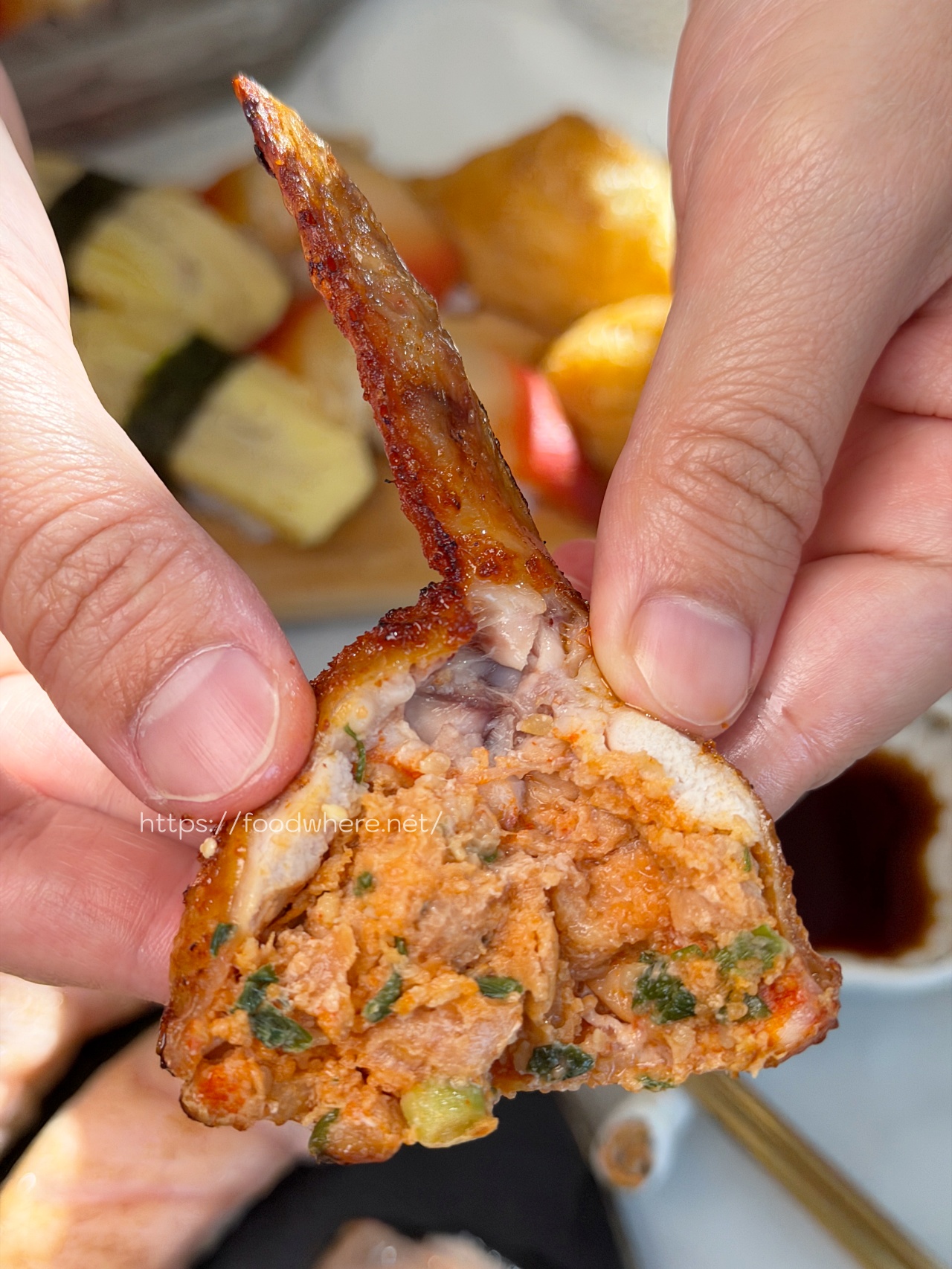 高雄前鎮壽司推薦《天狩壽司》比連鎖店更爽！34顆組合千元有找，厚切炙燒鮭魚買五送一 @高雄美食底對