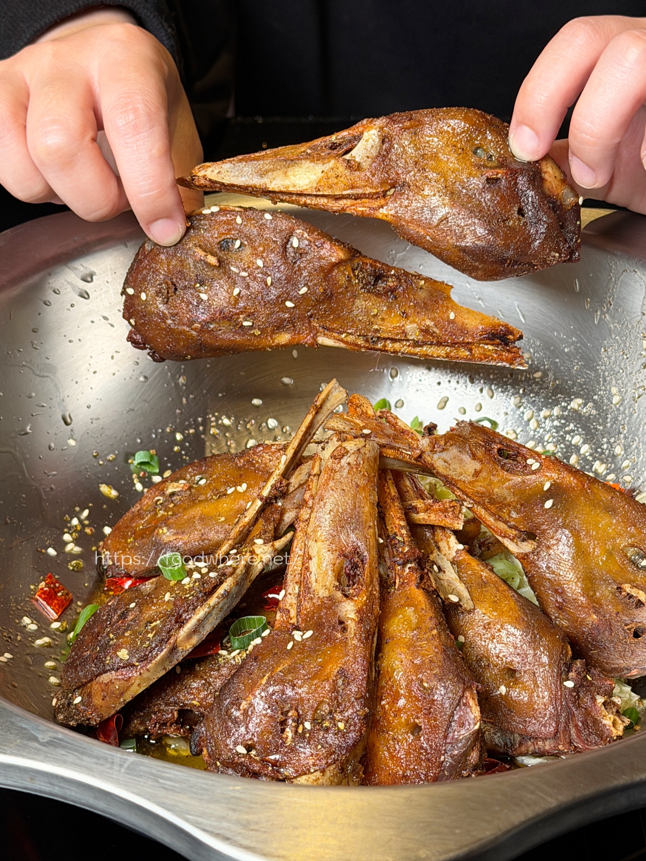 高雄左營聚餐推薦『大宅門乾鍋鴨頭 』獨門乾鍋二吃與創意新台菜料理 @高雄美食底對