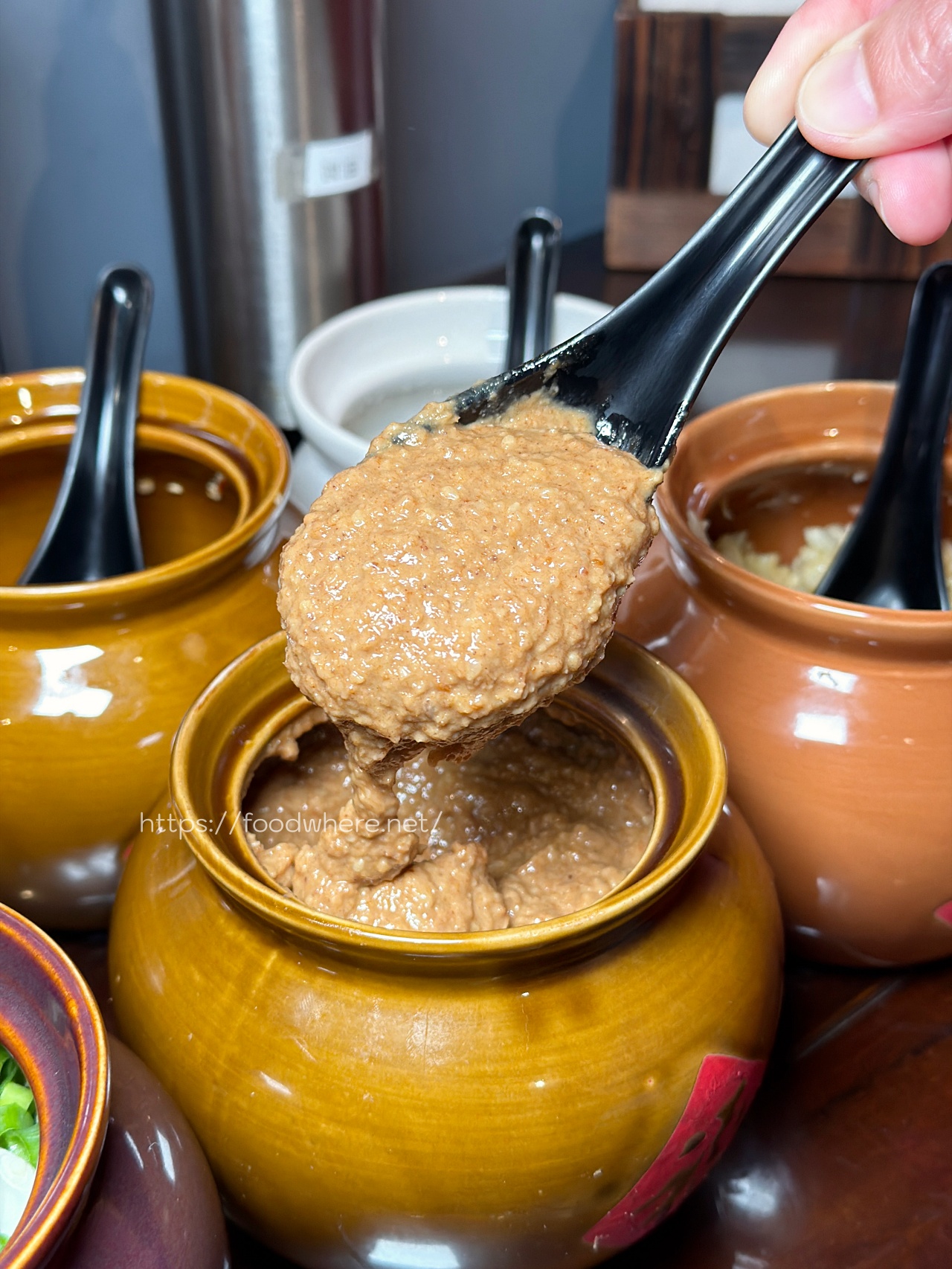 高雄三民美食推薦《窩麻辣豆腐火鍋》高雄麻辣火鍋新選擇，湯底深厚、滷水類驚艷 @高雄美食底對