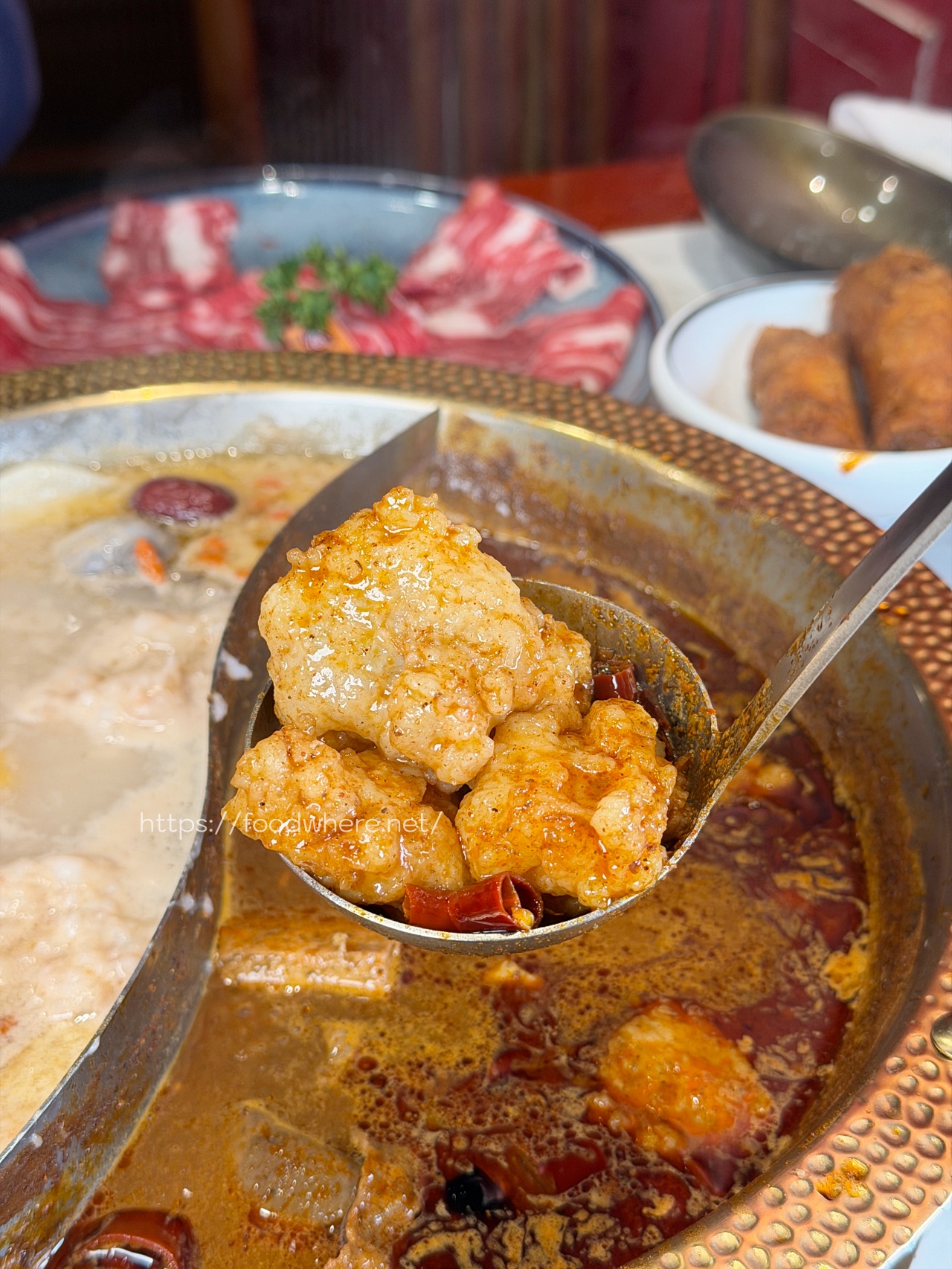 高雄三民美食推薦《窩麻辣豆腐火鍋》高雄麻辣火鍋新選擇，湯底深厚、滷水類驚艷 @高雄美食底對