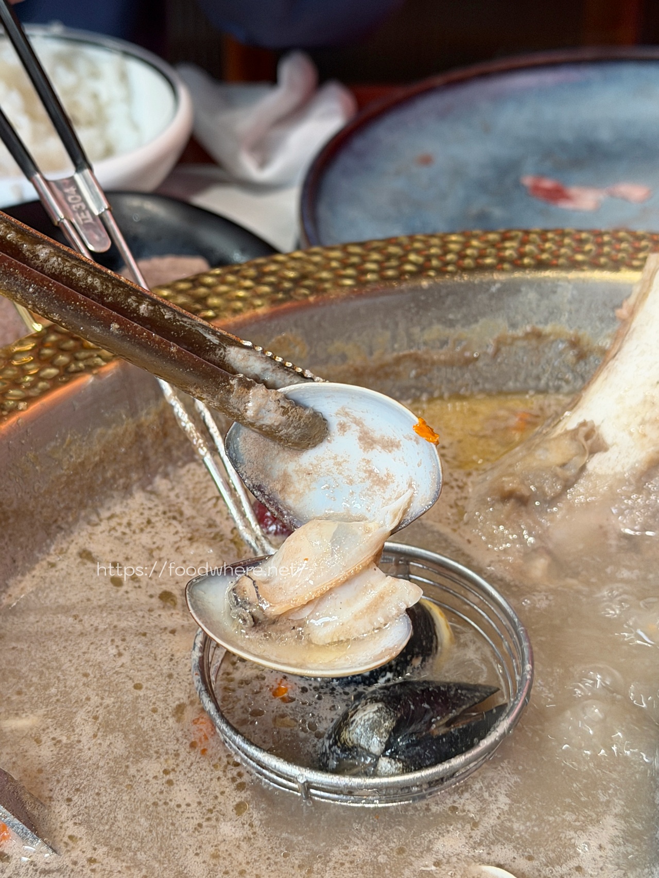 高雄三民美食推薦《窩麻辣豆腐火鍋》高雄麻辣火鍋新選擇，湯底深厚、滷水類驚艷 @高雄美食底對