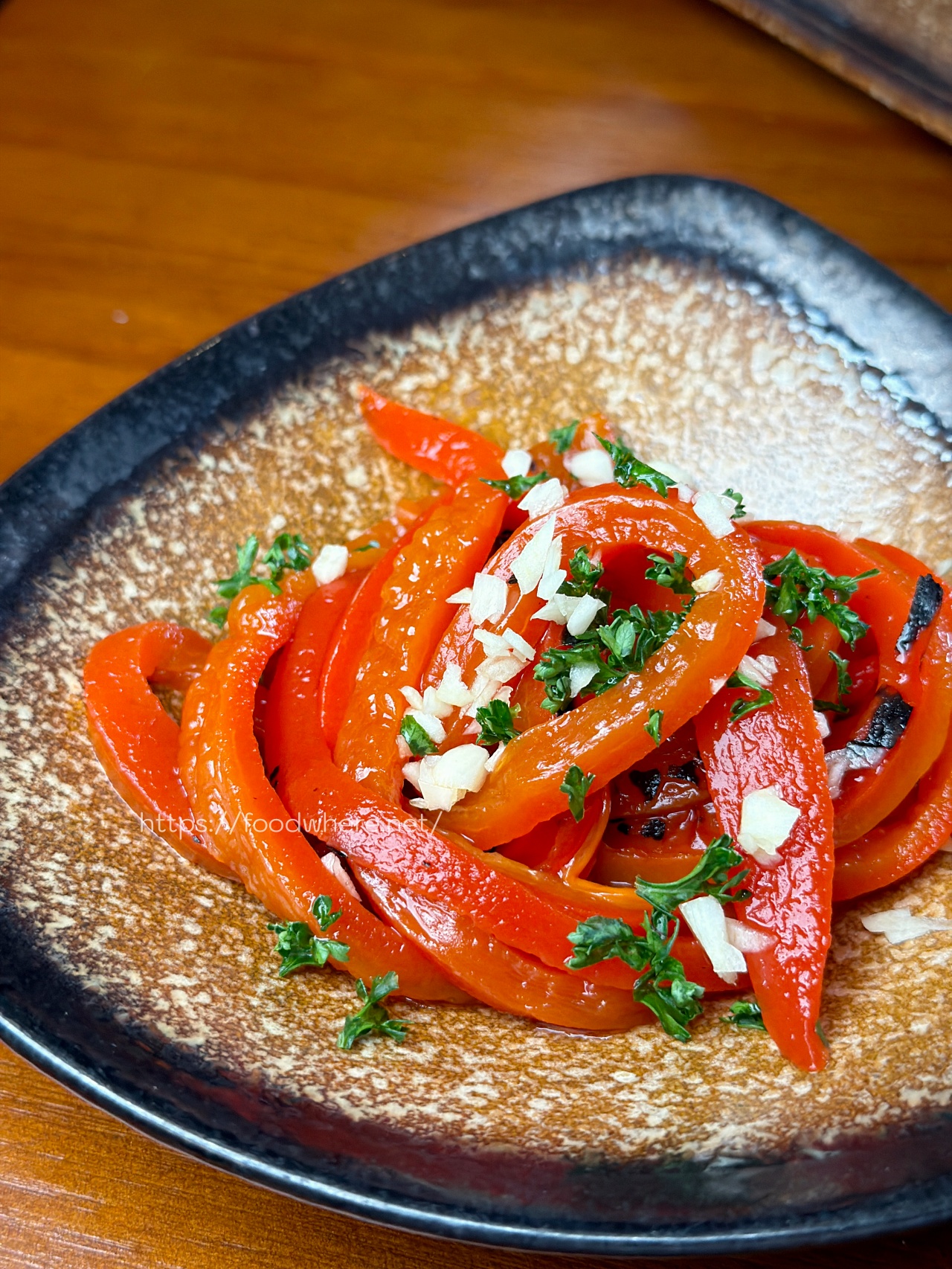 高雄苓雅美食推薦《莎曉克羅埃西亞廚房》隱身巷弄的東歐靈魂料理與極致戰斧豬排 @高雄美食底對 高雄苓雅美食推薦《莎曉克羅埃西亞廚房》隱身巷弄的東歐靈魂料理與極致戰斧豬排 @高雄美食底對