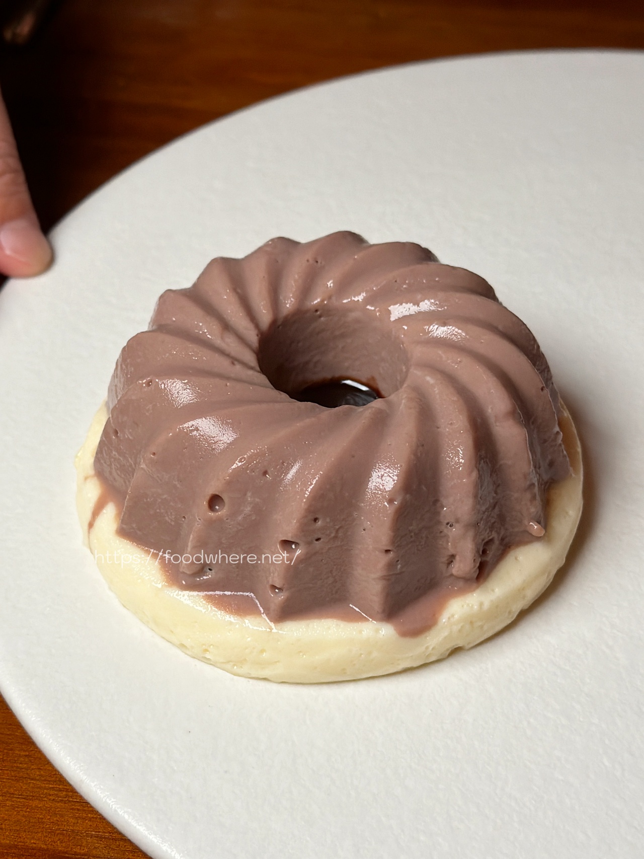 高雄苓雅美食推薦《莎曉克羅埃西亞廚房》隱身巷弄的東歐靈魂料理與極致戰斧豬排 @高雄美食底對