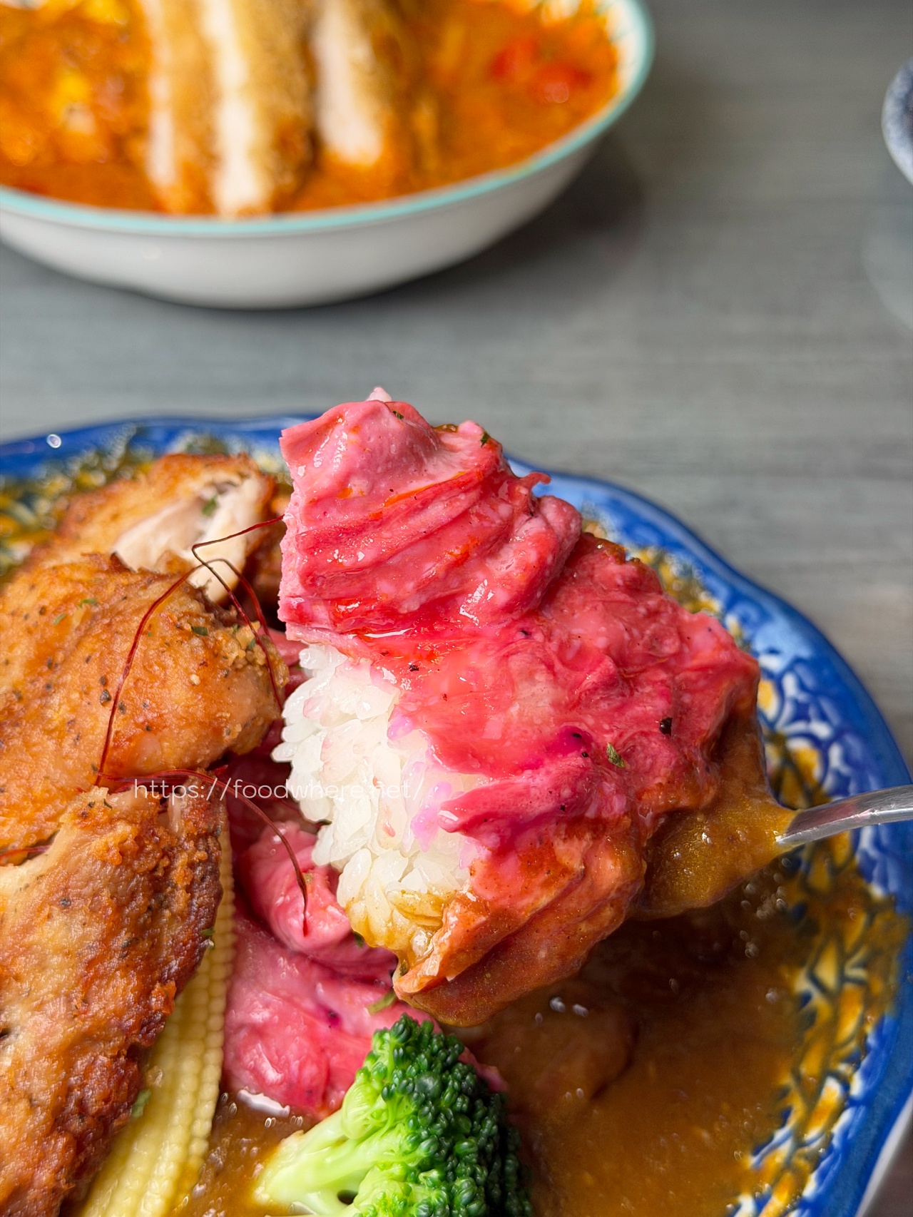 高雄左營美食推薦《沐嶼熟成咖哩》日式、南洋、印度多重風味的咖哩寶藏店 @高雄美食底對