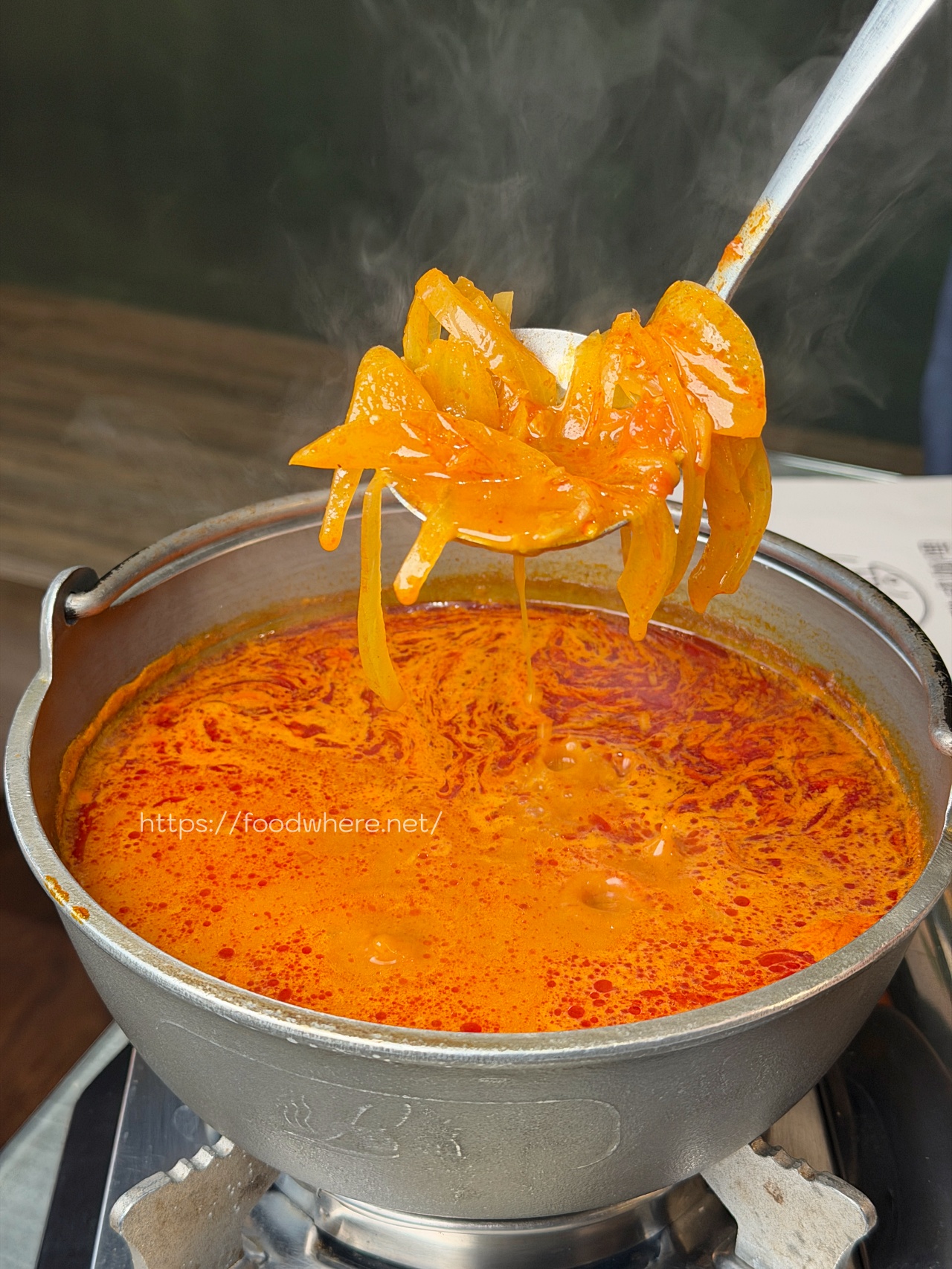 高雄左營美食推薦《沐嶼熟成咖哩》日式、南洋、印度多重風味的咖哩寶藏店 @高雄美食底對