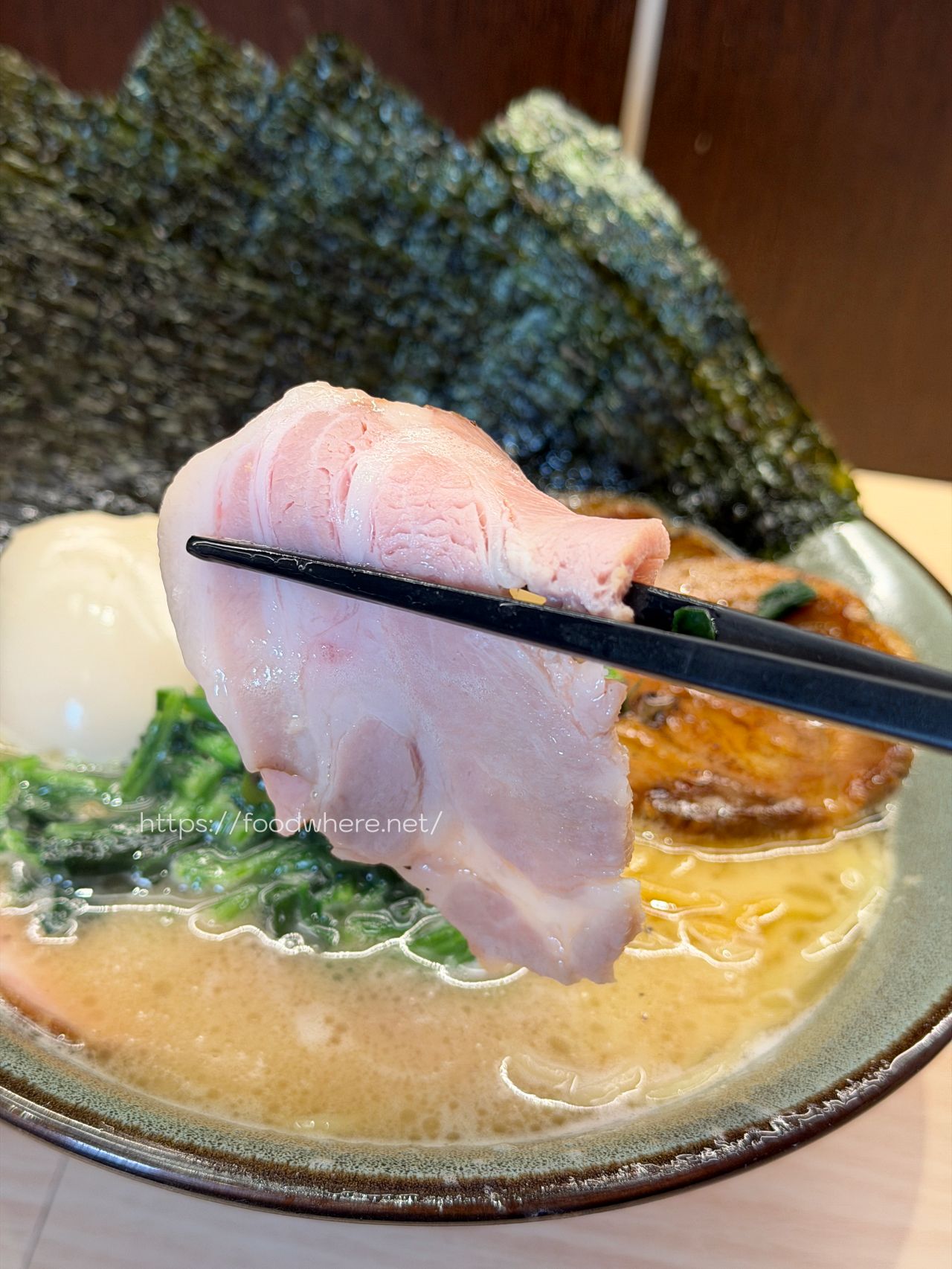 高雄鹽埕美食推薦 《厥楓流》隱身巷弄的深夜家系拉麵與極致炙燒叉燒飯 @高雄美食底對