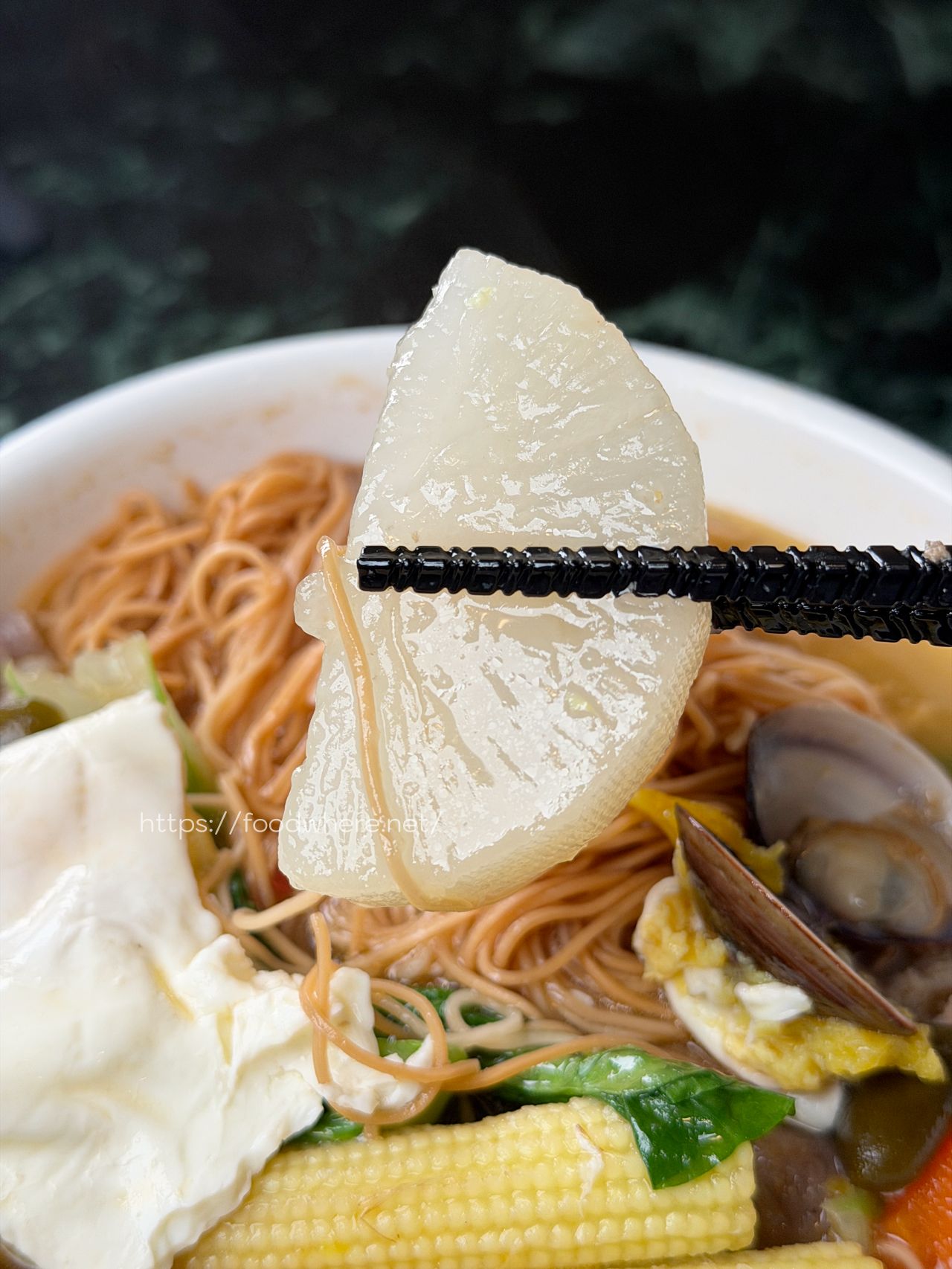 高雄左營美食推薦《謙稻》手炒叻沙與剝皮辣椒的極致鍋燒 @高雄美食底對